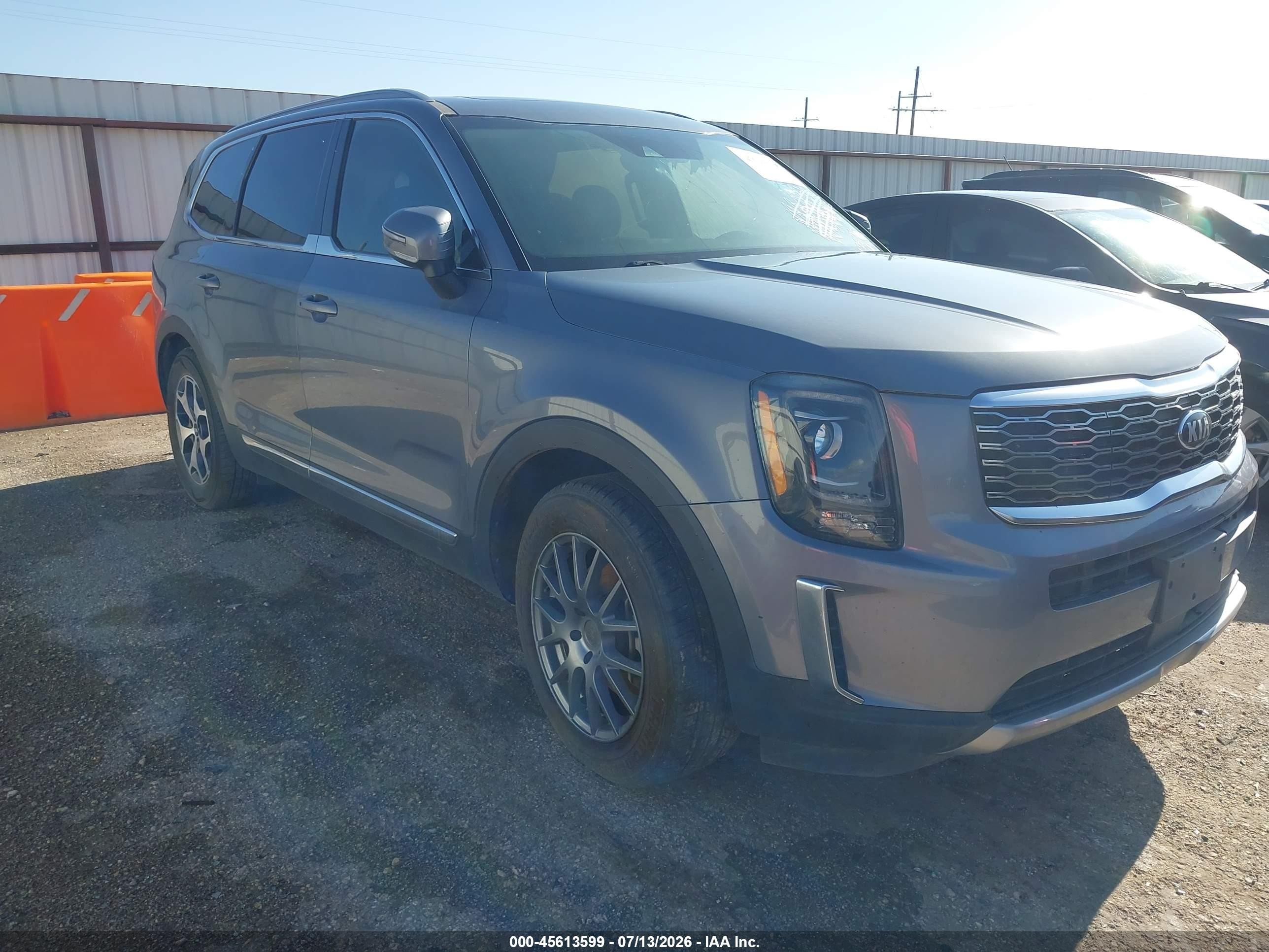 2020 Kia Telluride EX, VIN 5XYP34HC3LG017904 — Repossession