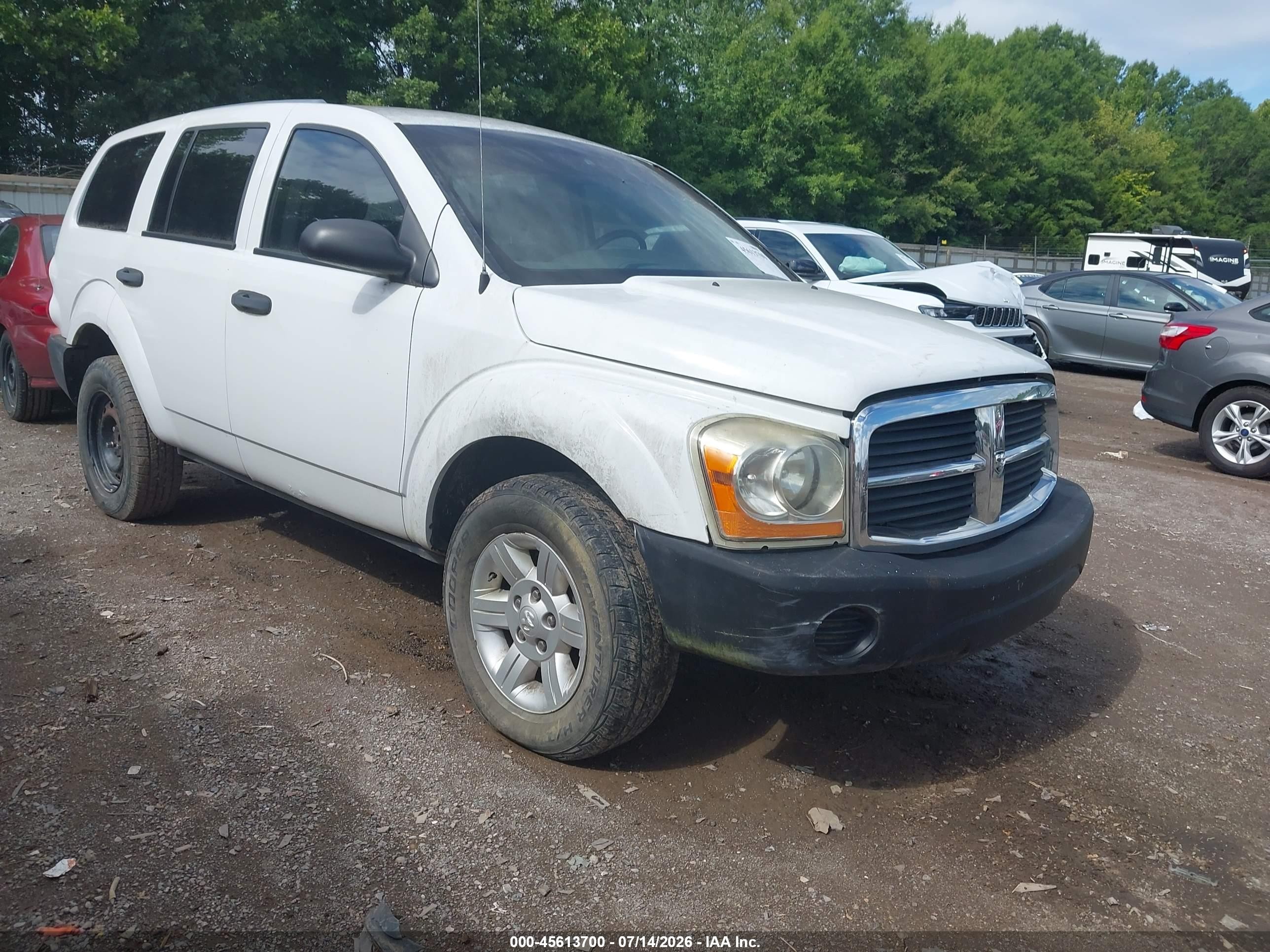 2004 Dodge Durango ST, VIN 1D4HB38N44F146891 — Normal wear