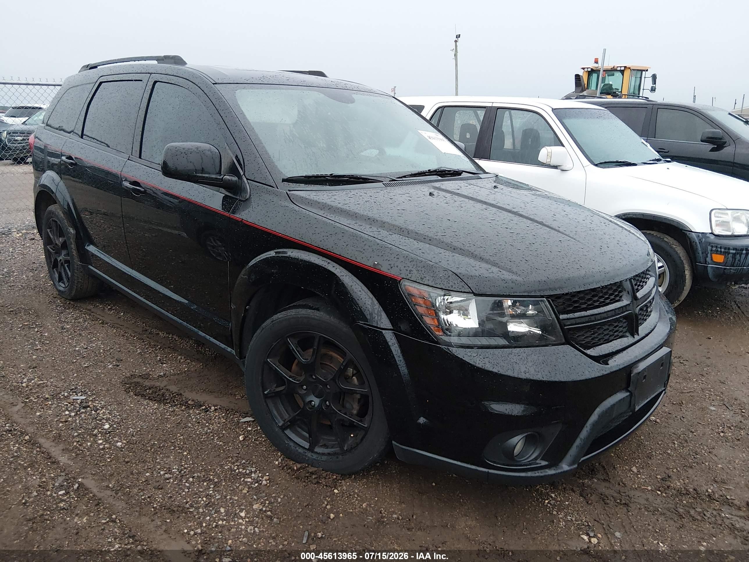 2016 Dodge Journey R/T, VIN 3C4PDCEG3GT173552 — Front end
