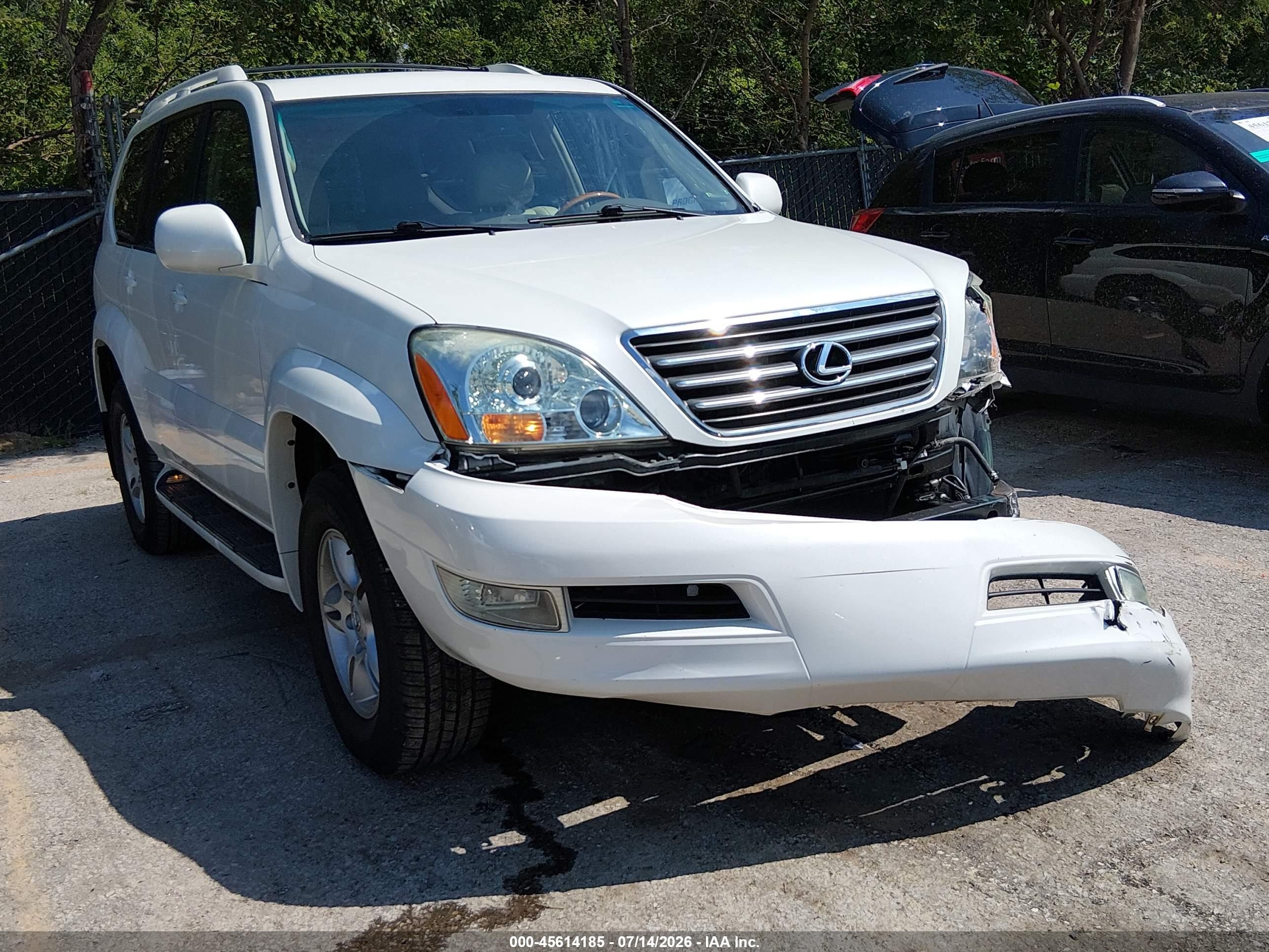 2007 Lexus GX 470, VIN JTJBT20X270140356 — Front end