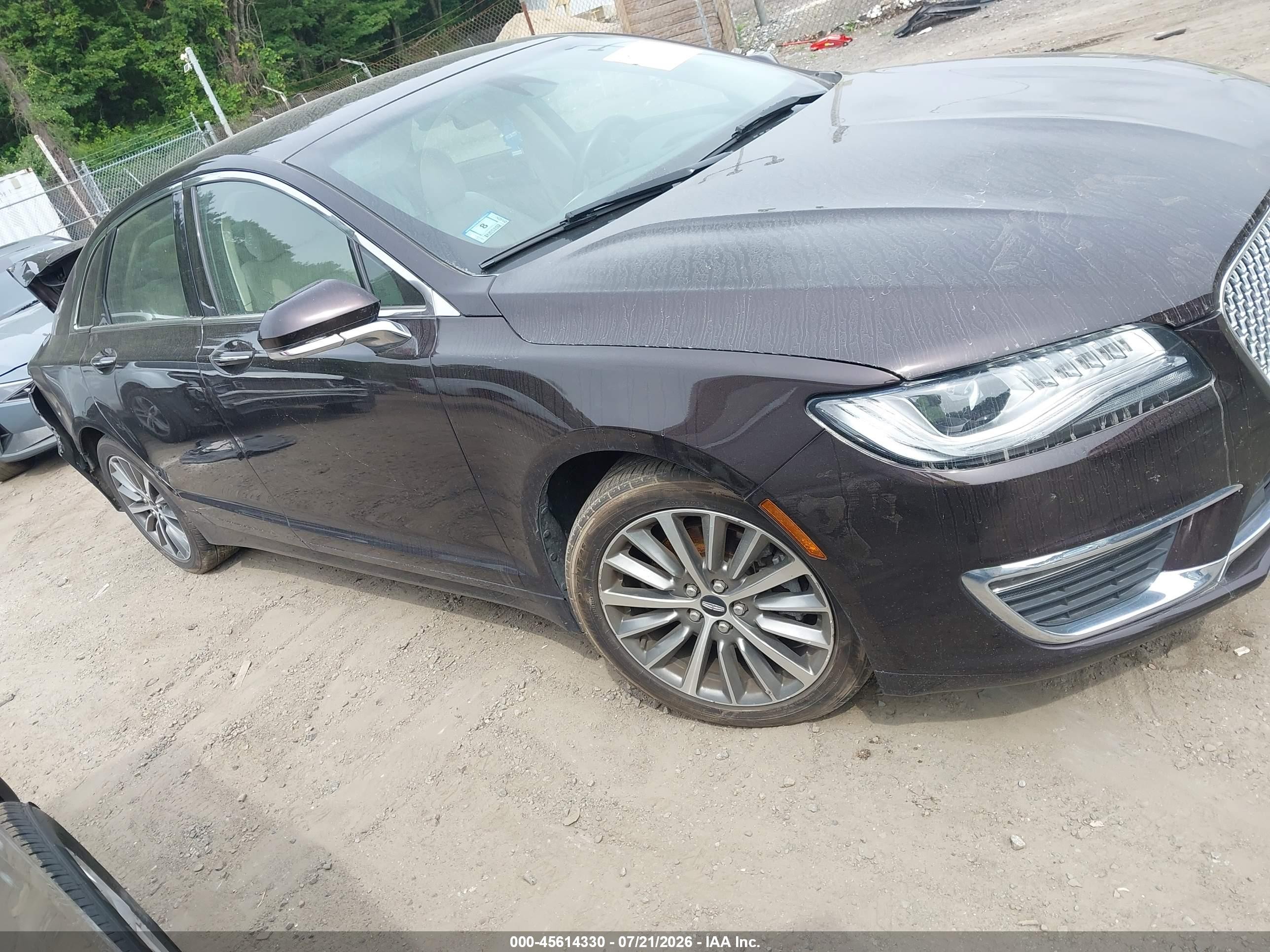 2020 Lincoln MKZ Standard, VIN 3LN6L5A91LR608606 — Зад