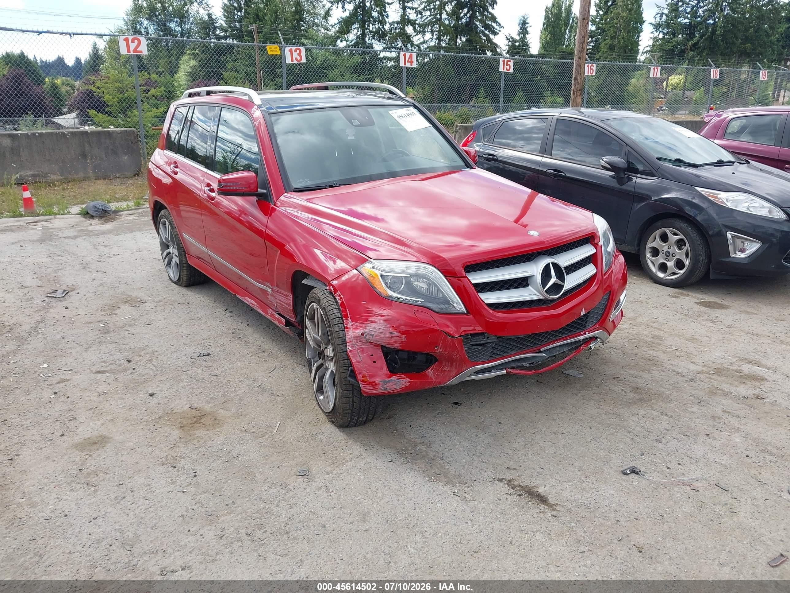 2013 Mercedes-Benz GLK 350, VIN WDCGG5HB0DG055746 — Normal wear