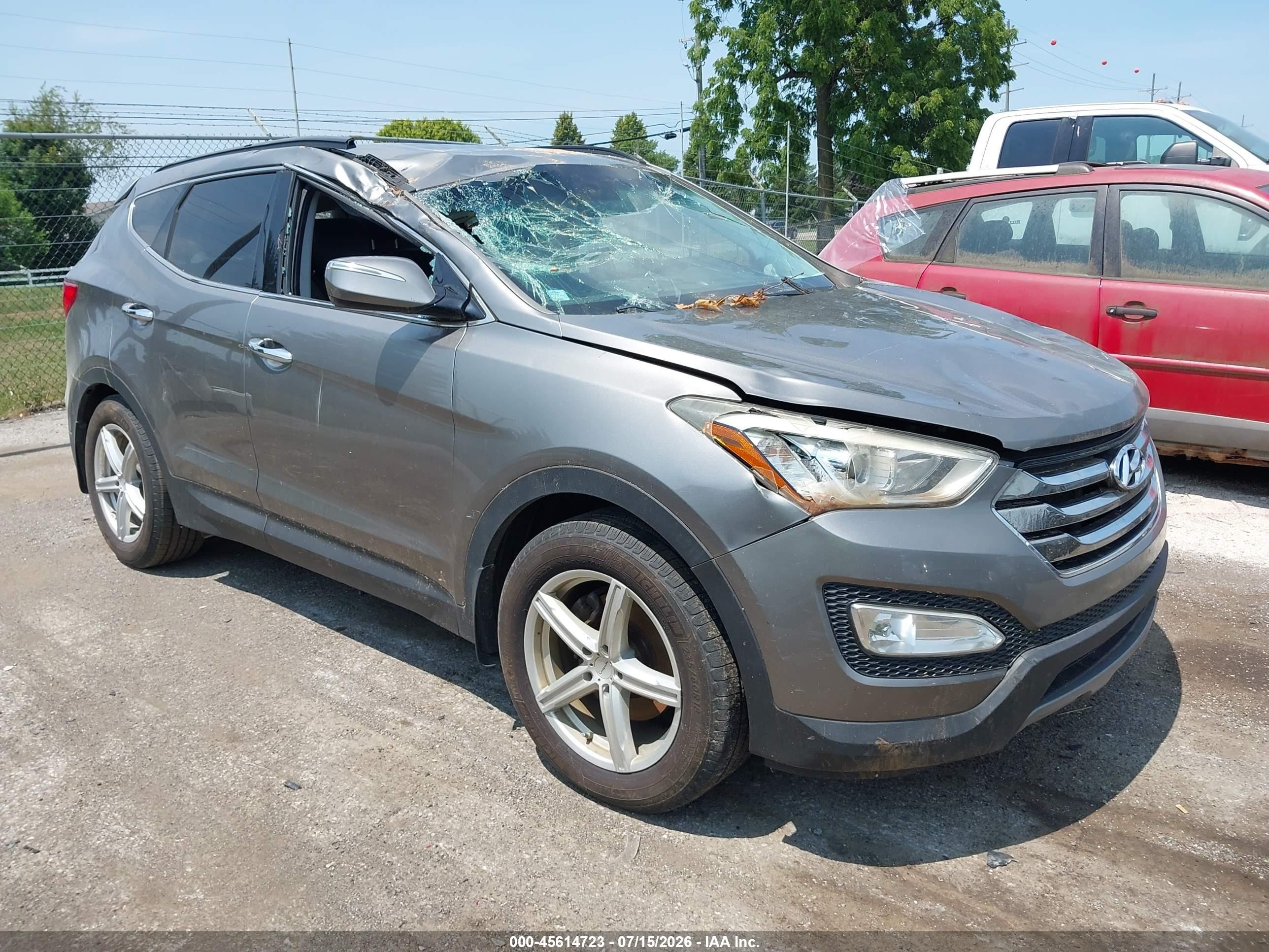 2013 Hyundai Santa Fe Sport, VIN 5XYZU3LA9DG067682 — Normal wear