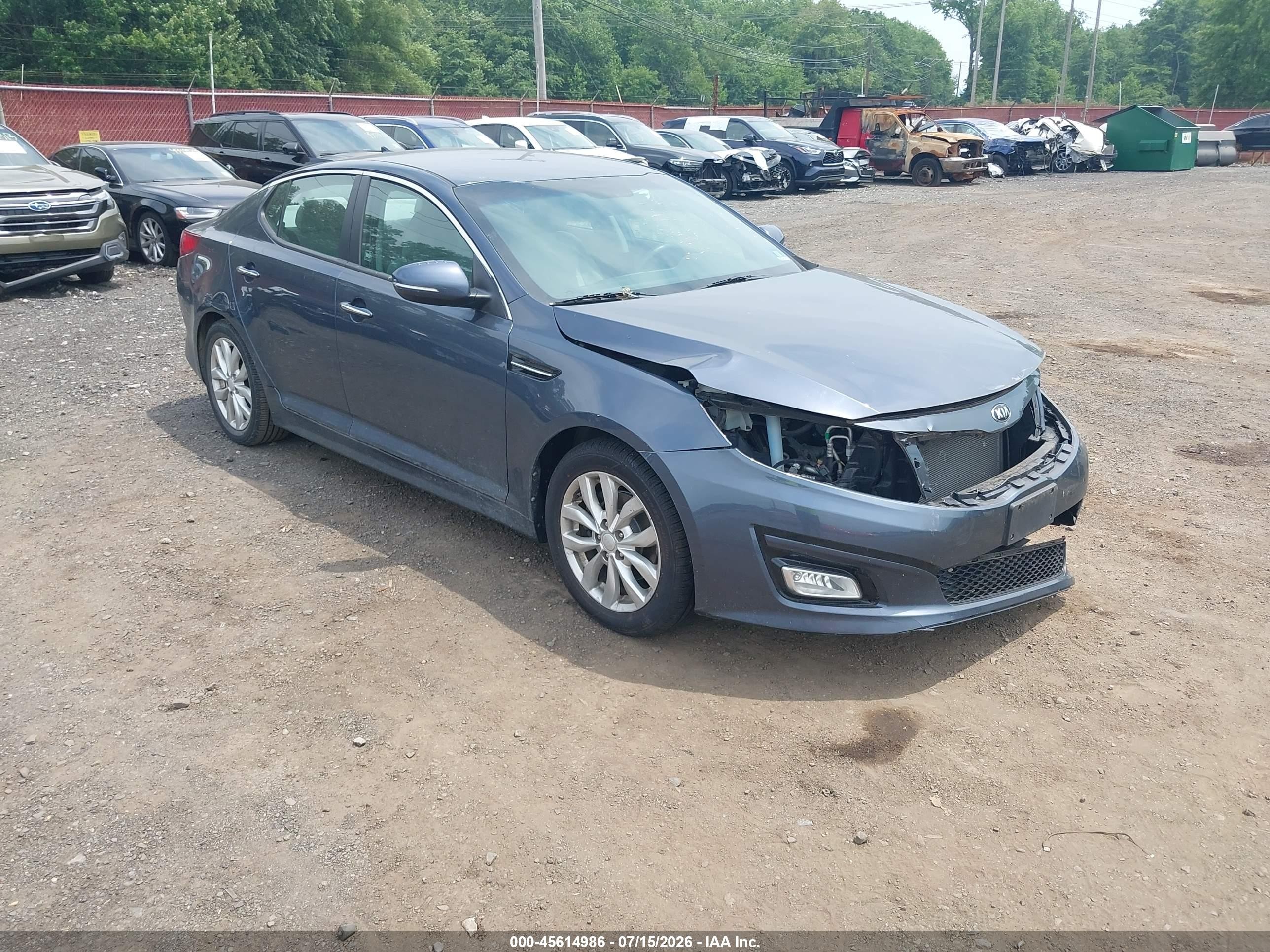 2015 Kia Optima LX, VIN 5XXGM4A75FG467010 — Front end