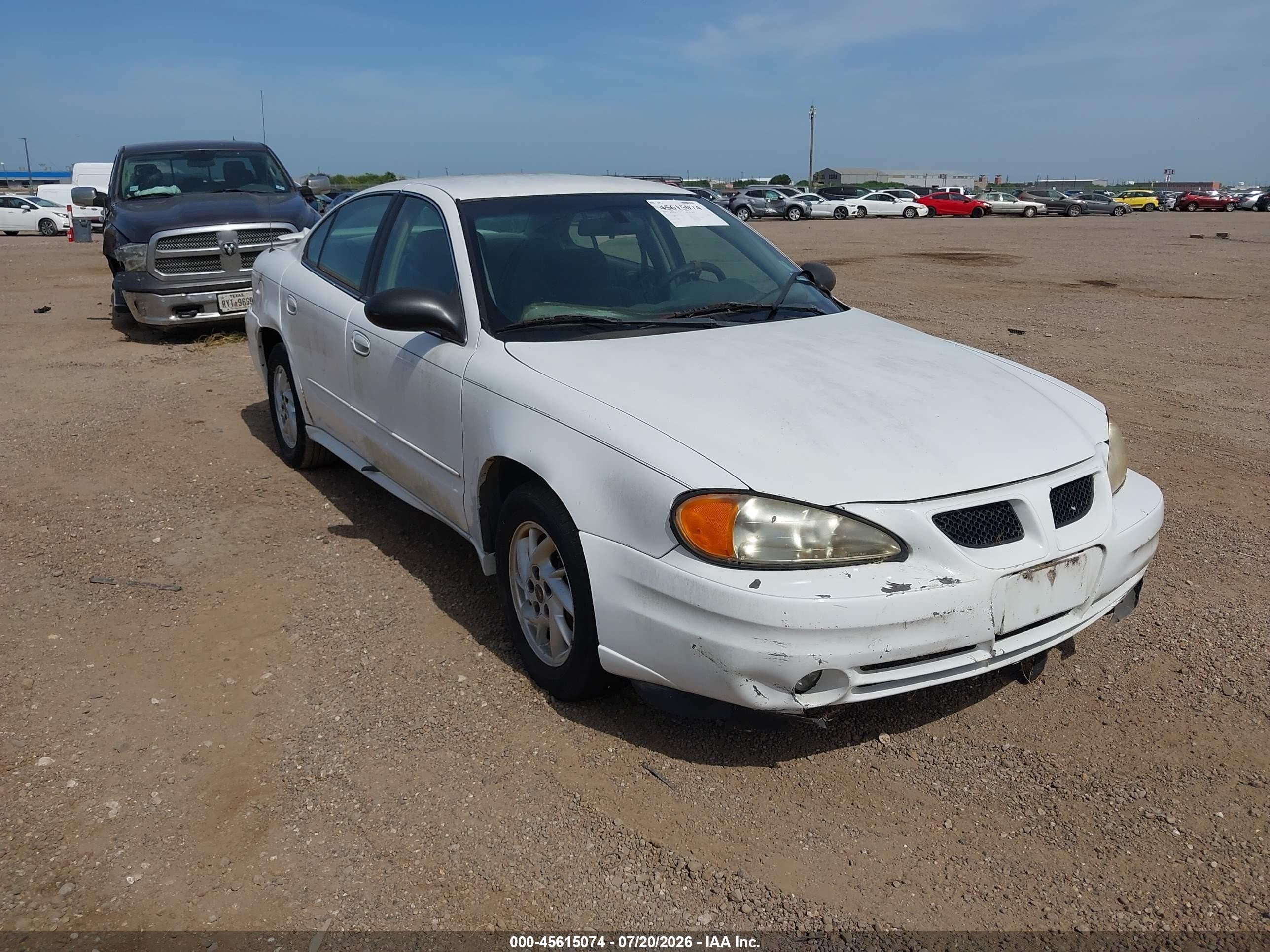 2003 Pontiac Grand Am SE1, VIN 1G2NF52FX3C281475 — Normal wear