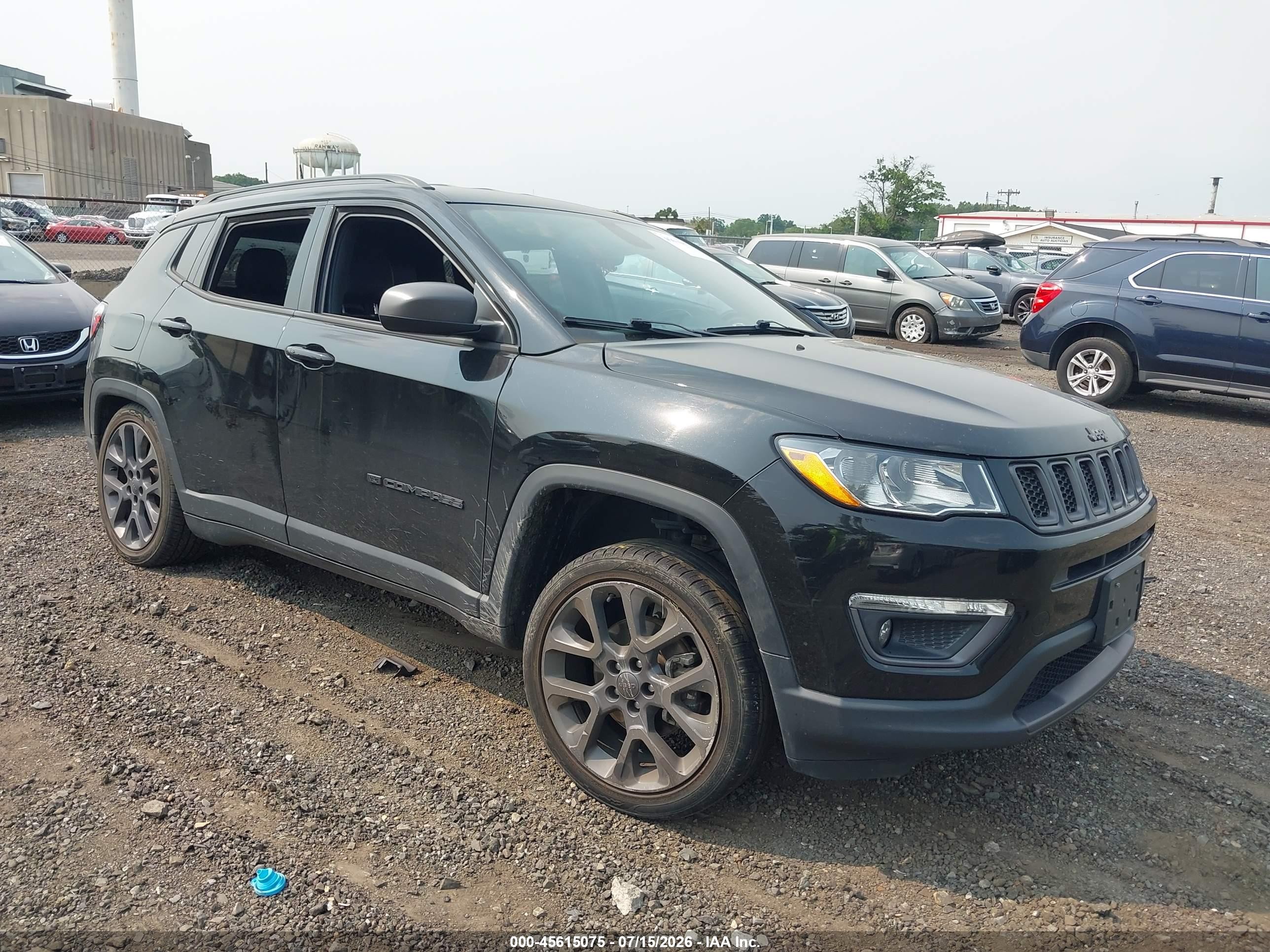 2021 Jeep Compass 80th Anniversary, VIN 3C4NJDEBXMT532501 — Front end