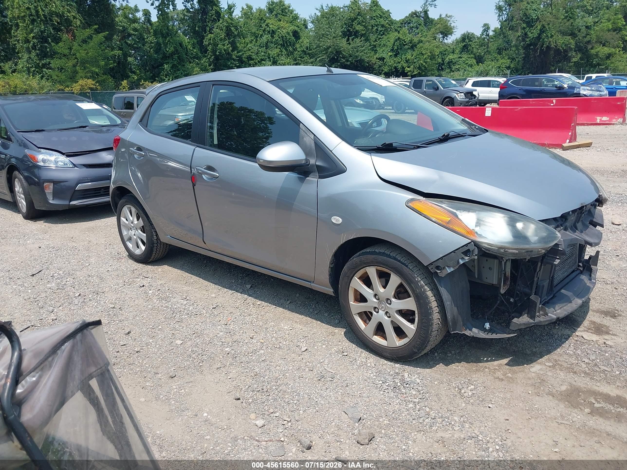 2011 Mazda 2 Sport, VIN JM1DE1HZ6B0117662 — Front end