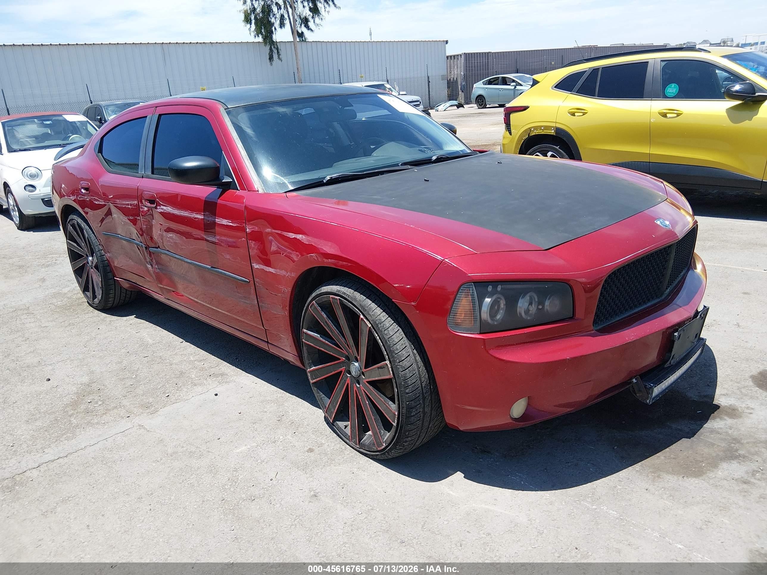 2009 Dodge Charger SXT, VIN 2B3KA33V19H532947 — Бок