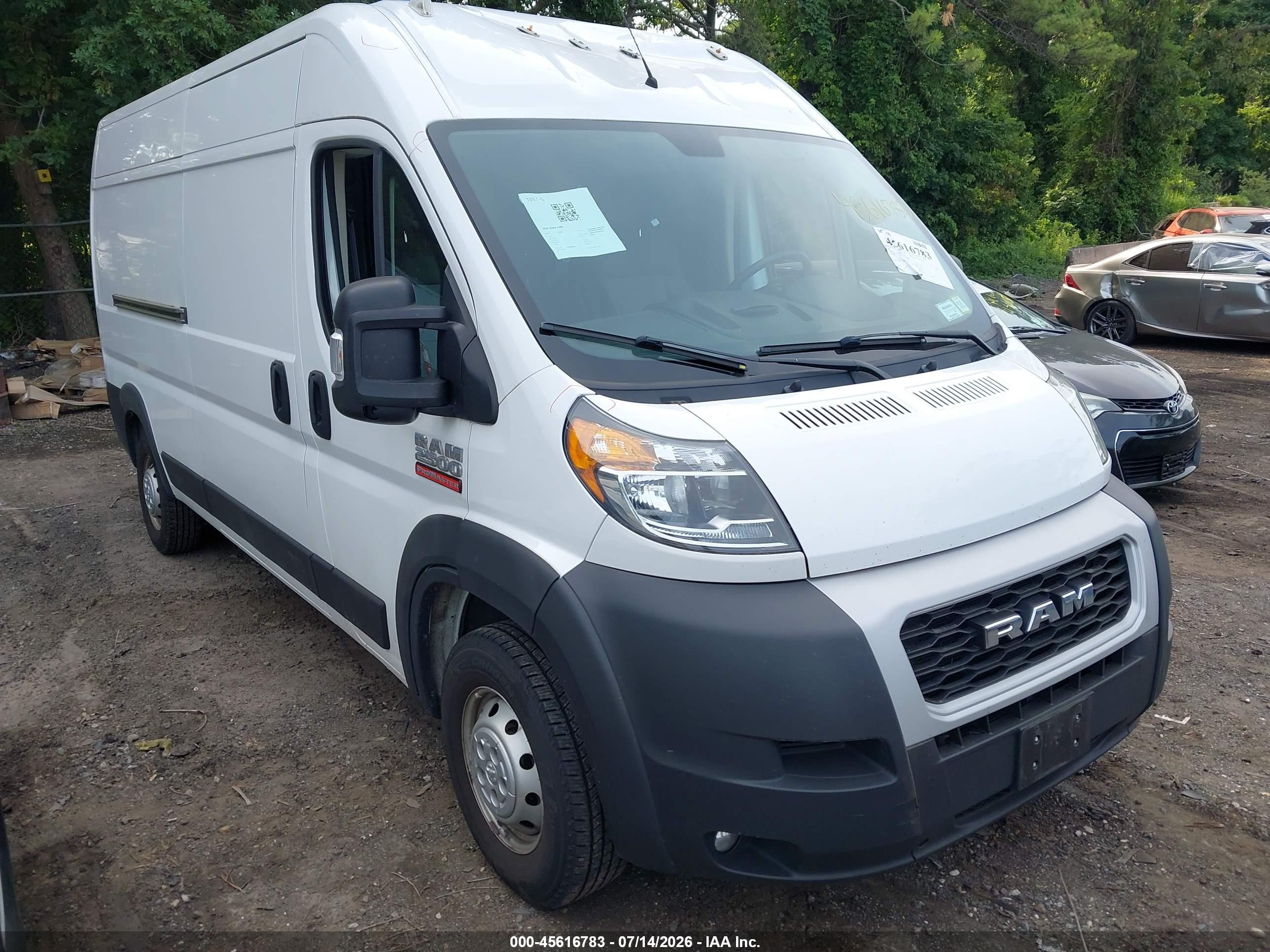 2021 Ram ProMaster Cargo, VIN 3C6LRVDG9ME573541 — Roof