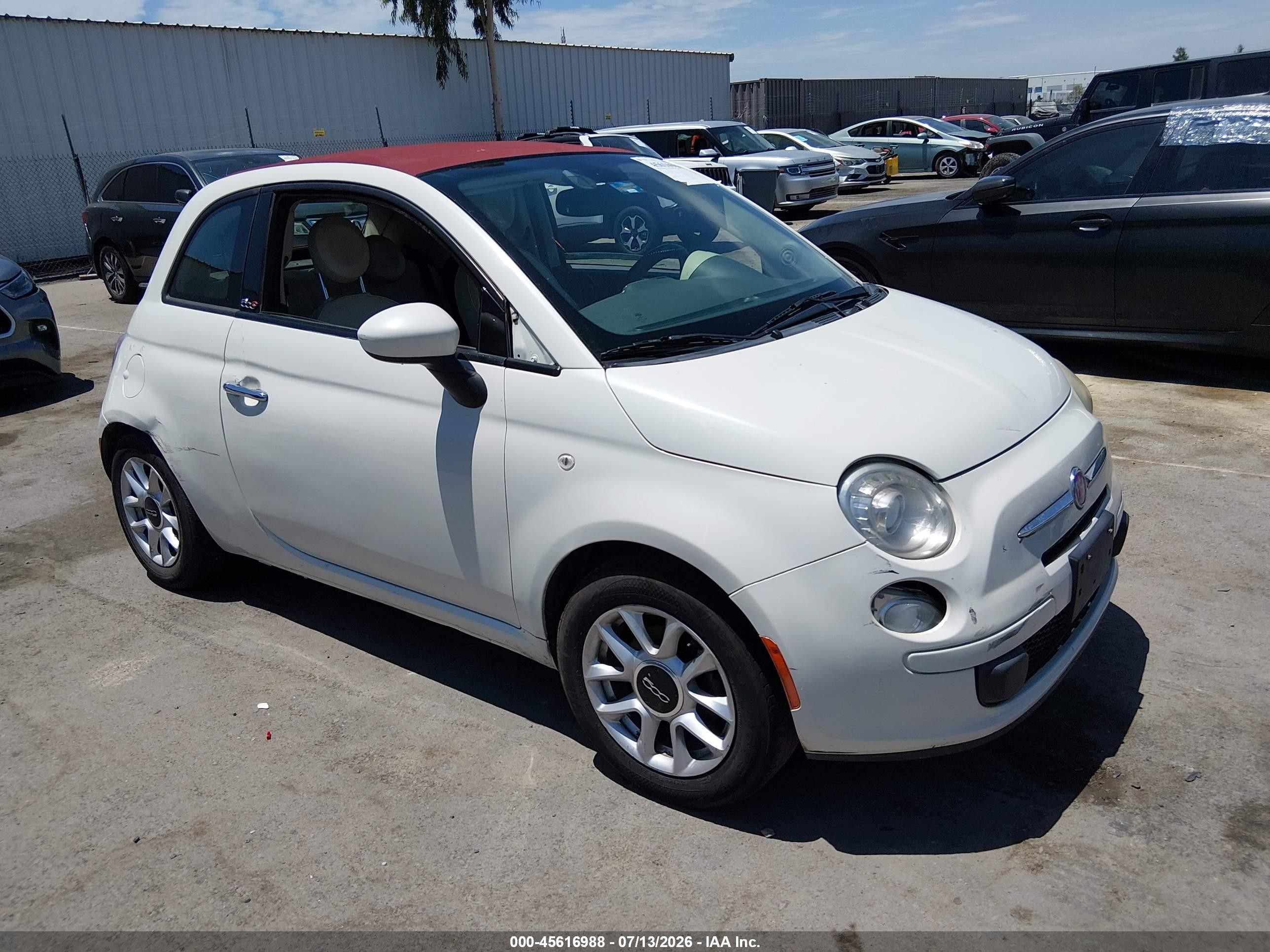 2017 FIAT 500 Pop, VIN 3C3CFFLR3HT704737 — Side