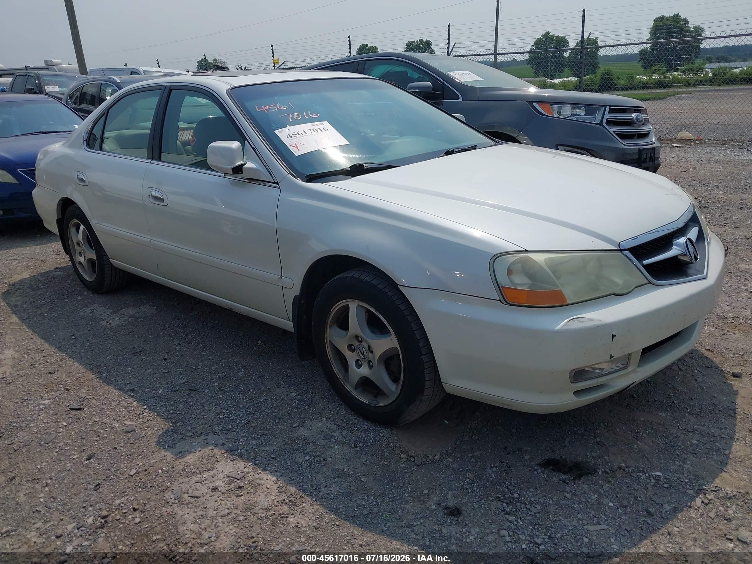 2003 Acura TL, VIN 19UUA56673A092604 — Перед