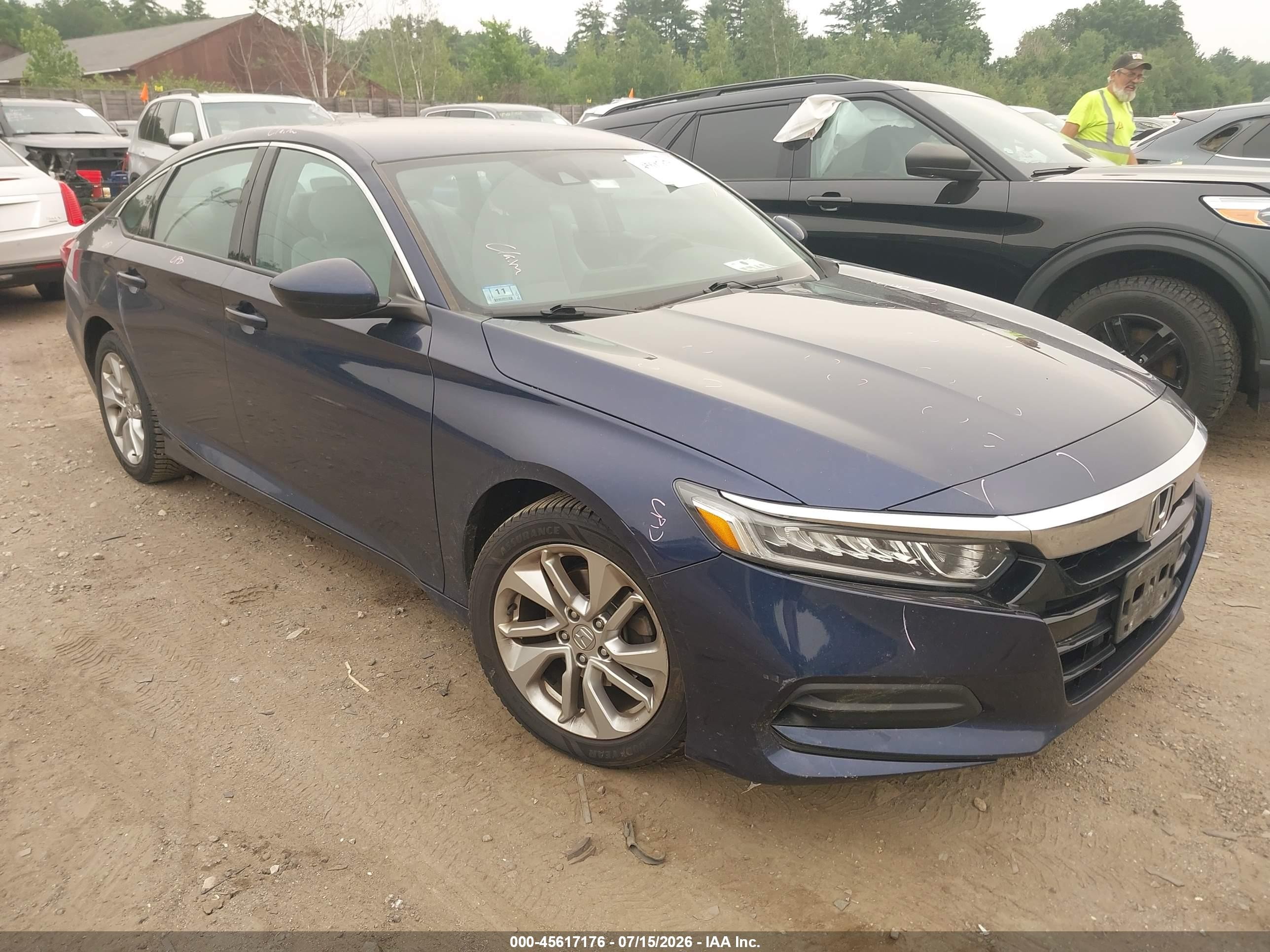 2019 Honda Accord LX, VIN 1HGCV1F10KA043983 — Roof