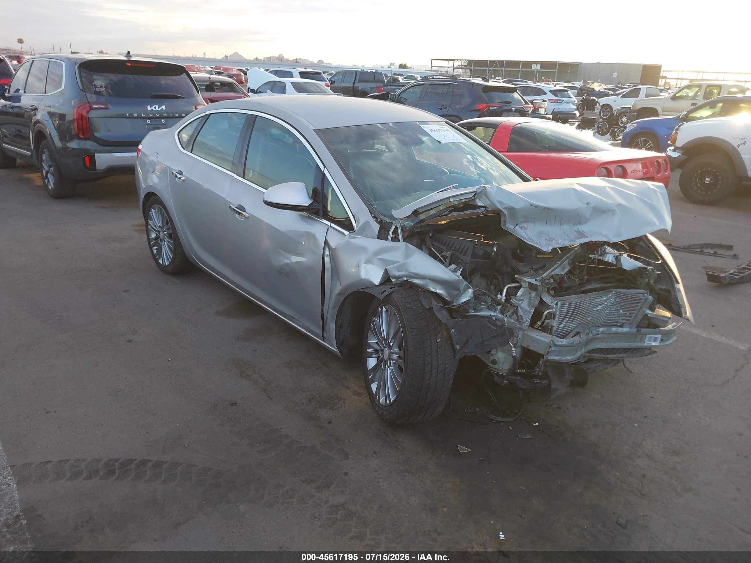 2013 Buick Verano Group, VIN 1G4PS5SK2D4154806 — Front end
