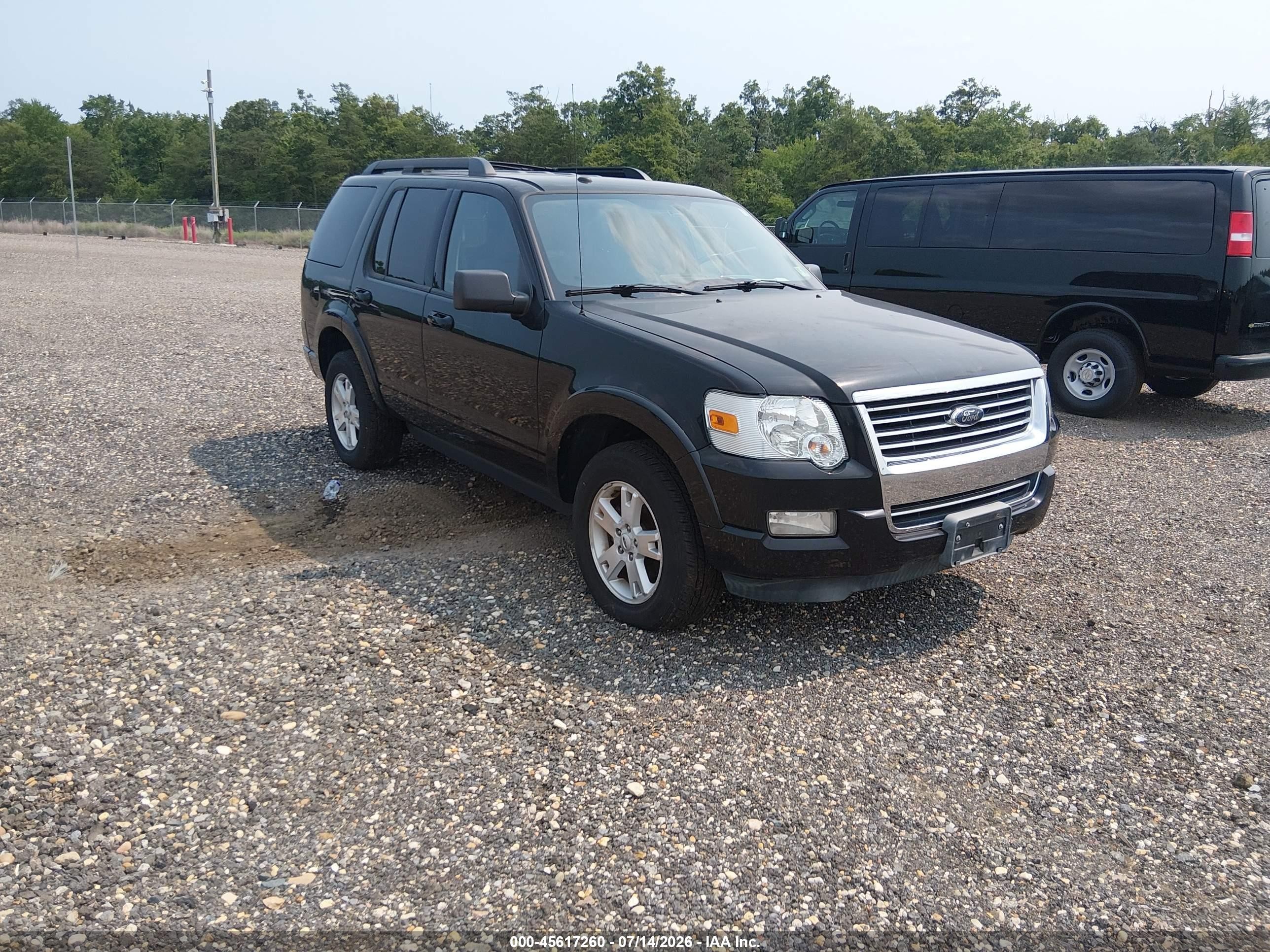 2010 Ford Explorer XLT, VIN 1FMEU7DE0AUA81788 — Обычный износ