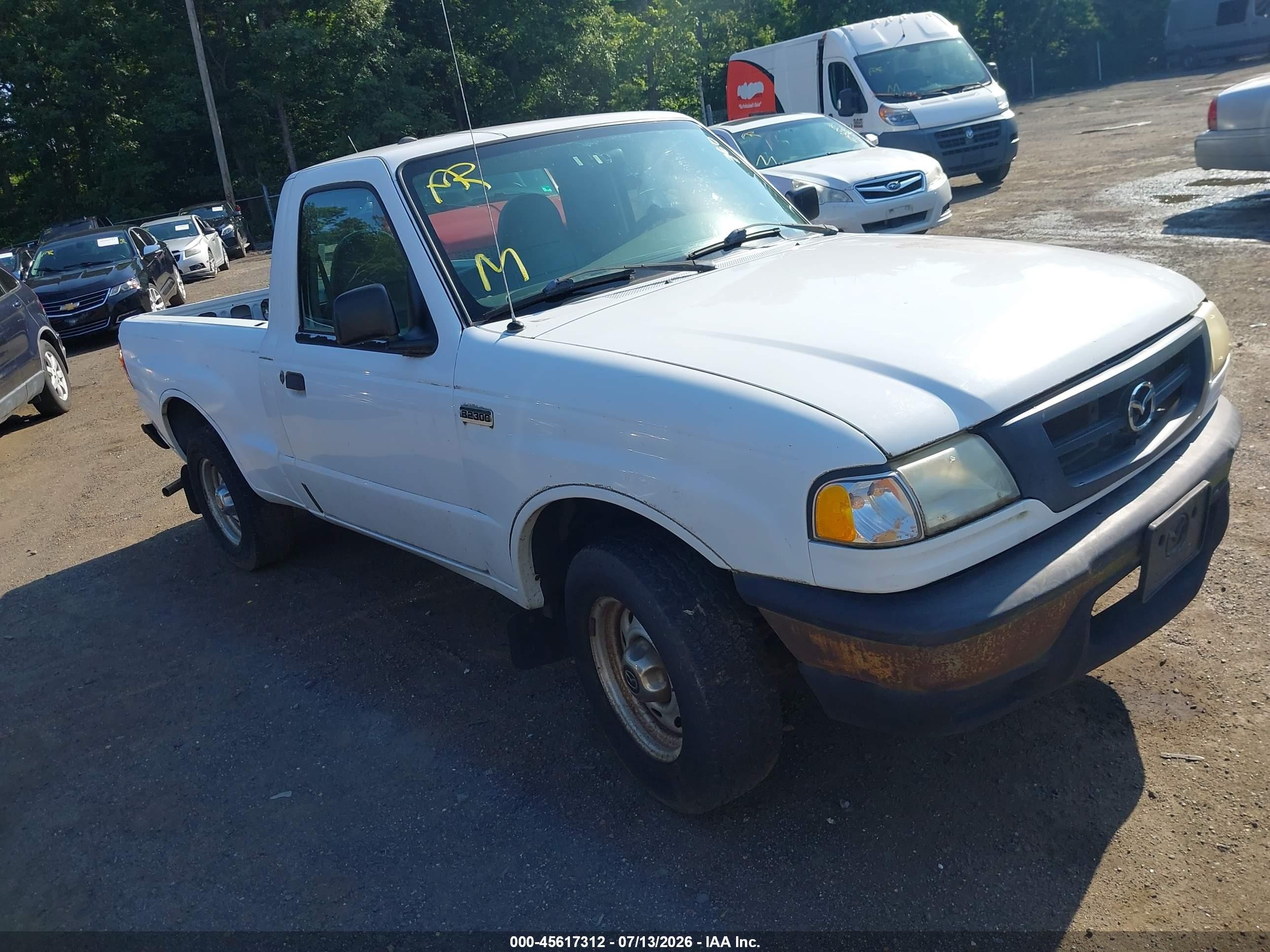 2001 Mazda B-Series SX, VIN 4F4YR12D81TM22524 — Normal wear