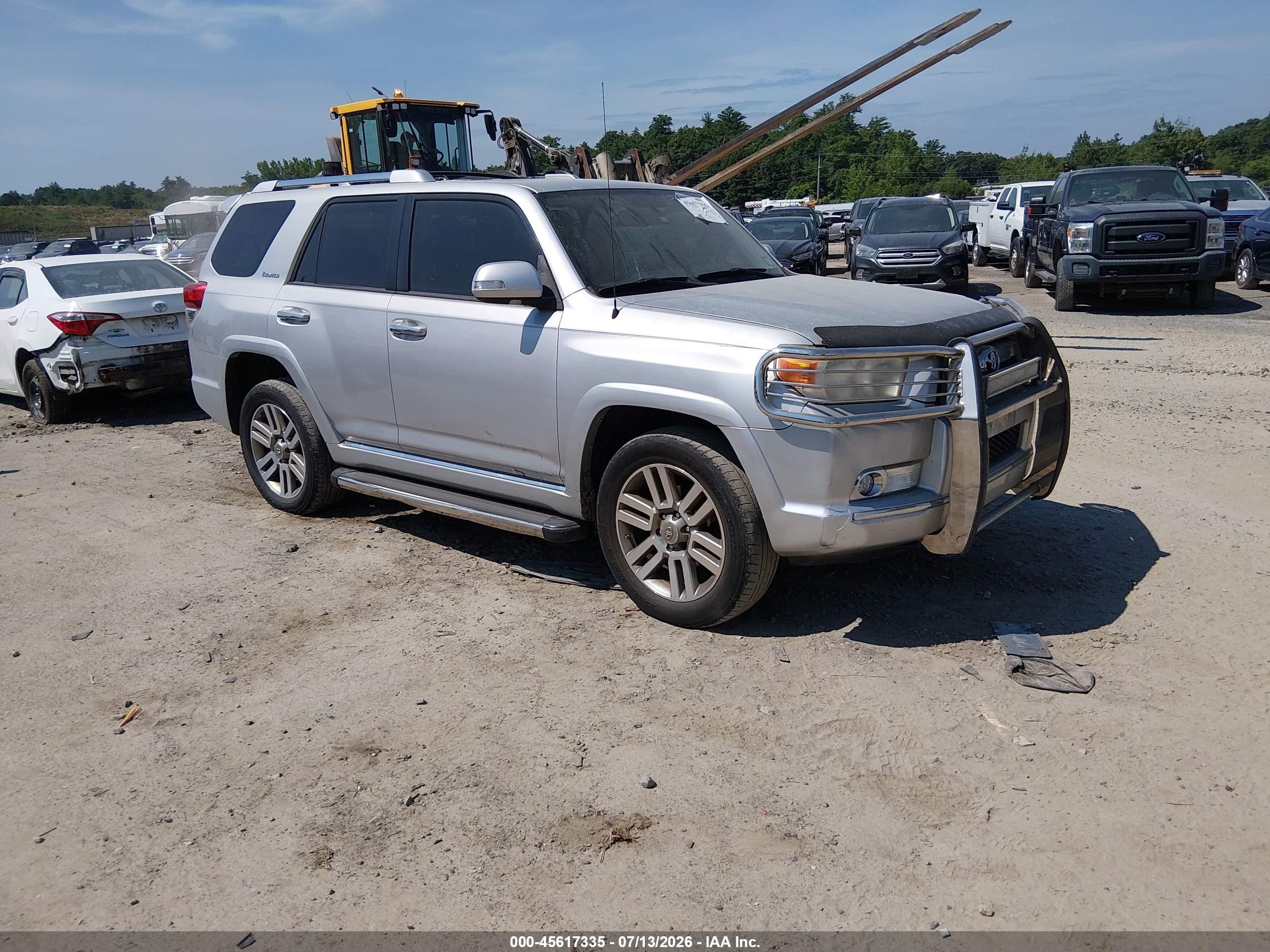 2012 Toyota 4Runner SR5, VIN JTEBU5JR9C5085771 — Front end