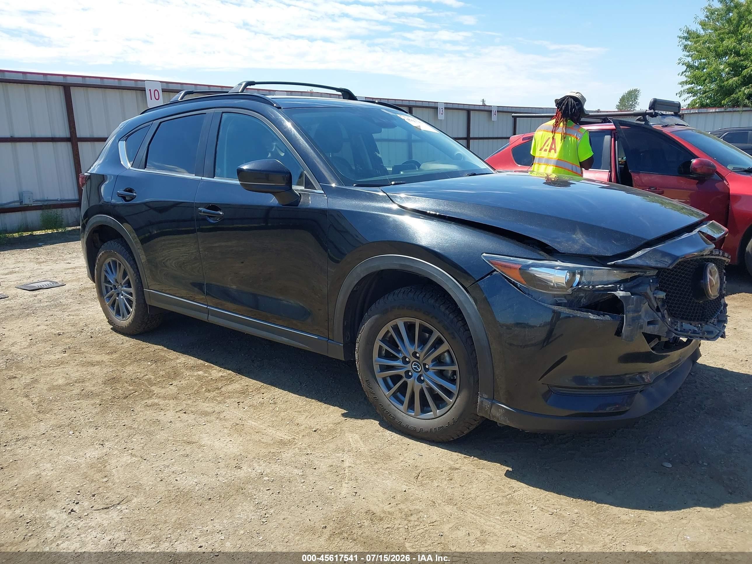2020 Mazda CX-5 Touring, VIN JM3KFBCM4L0768335 — Front end