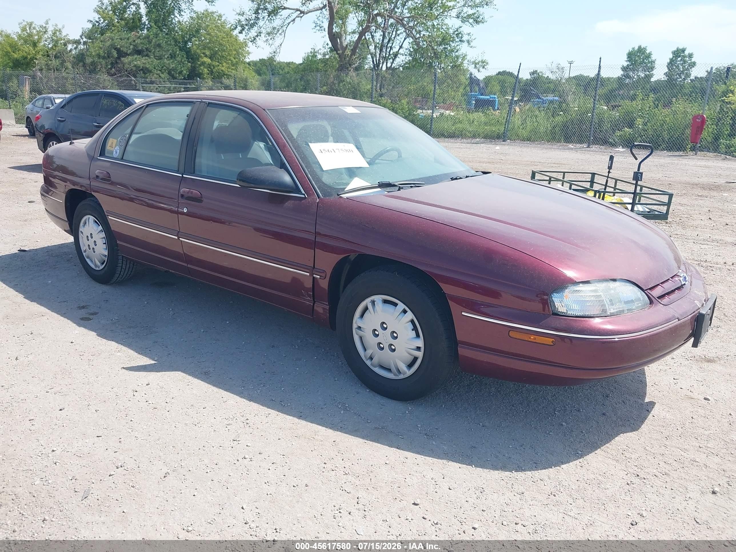 1997 Chevrolet Lumina LS, VIN 2G1WL52M3V1105389 — Normal wear