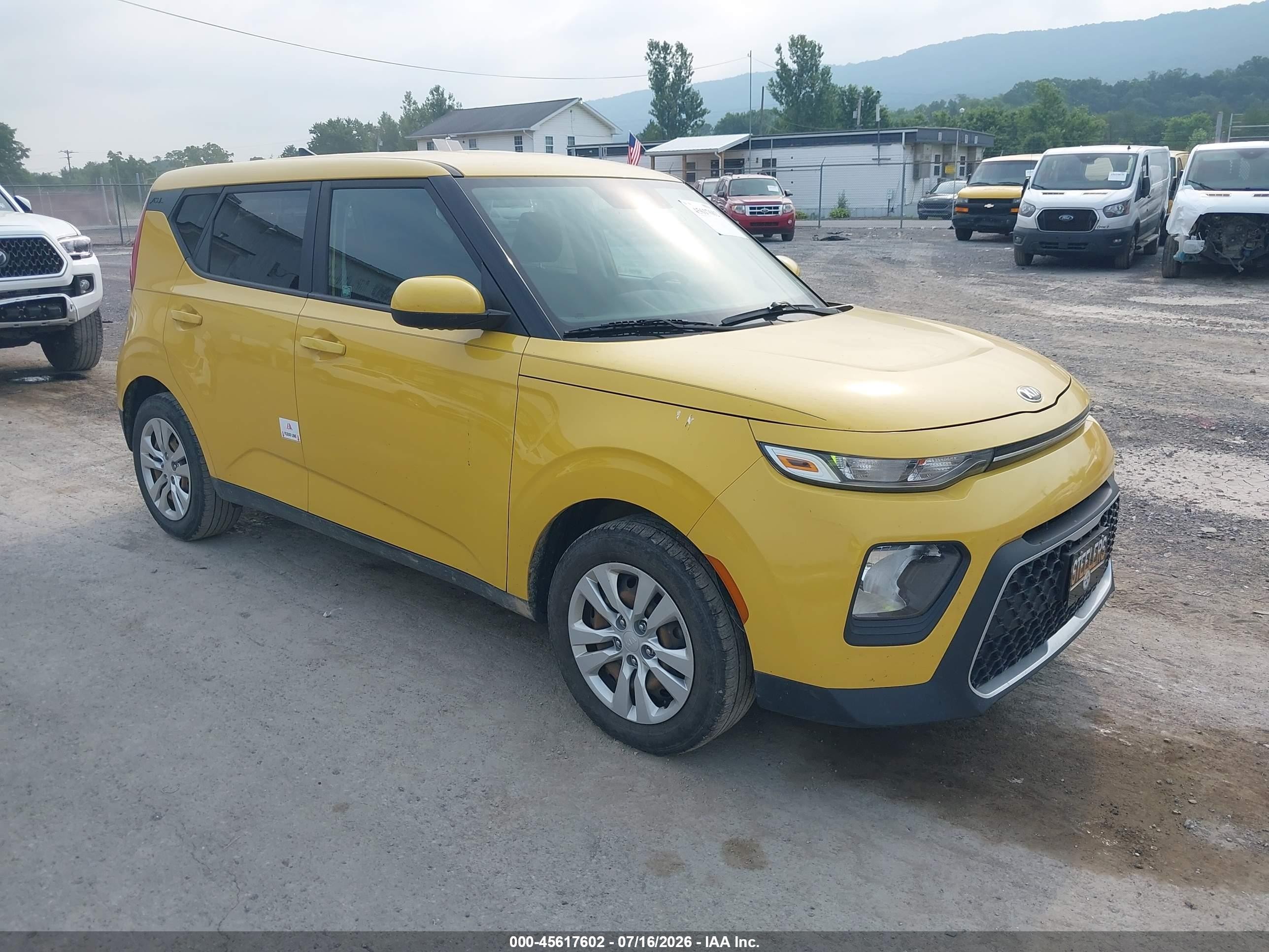 2020 Kia Soul LX, VIN KNDJ23AU8L7117337 — Fresh water flood