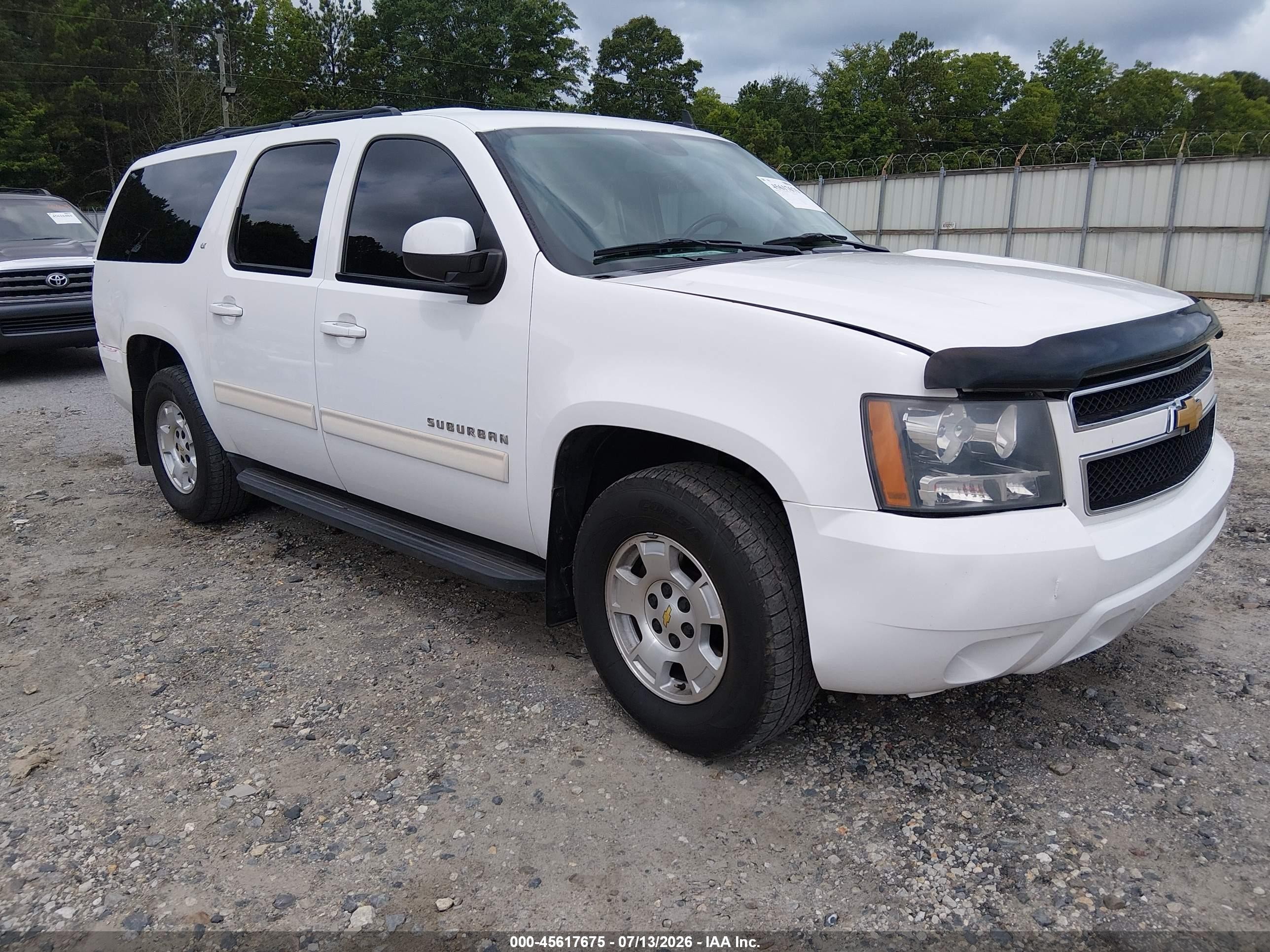2012 Chevrolet Suburban LT, VIN 1GNSCJE00CR134139 — Rear end