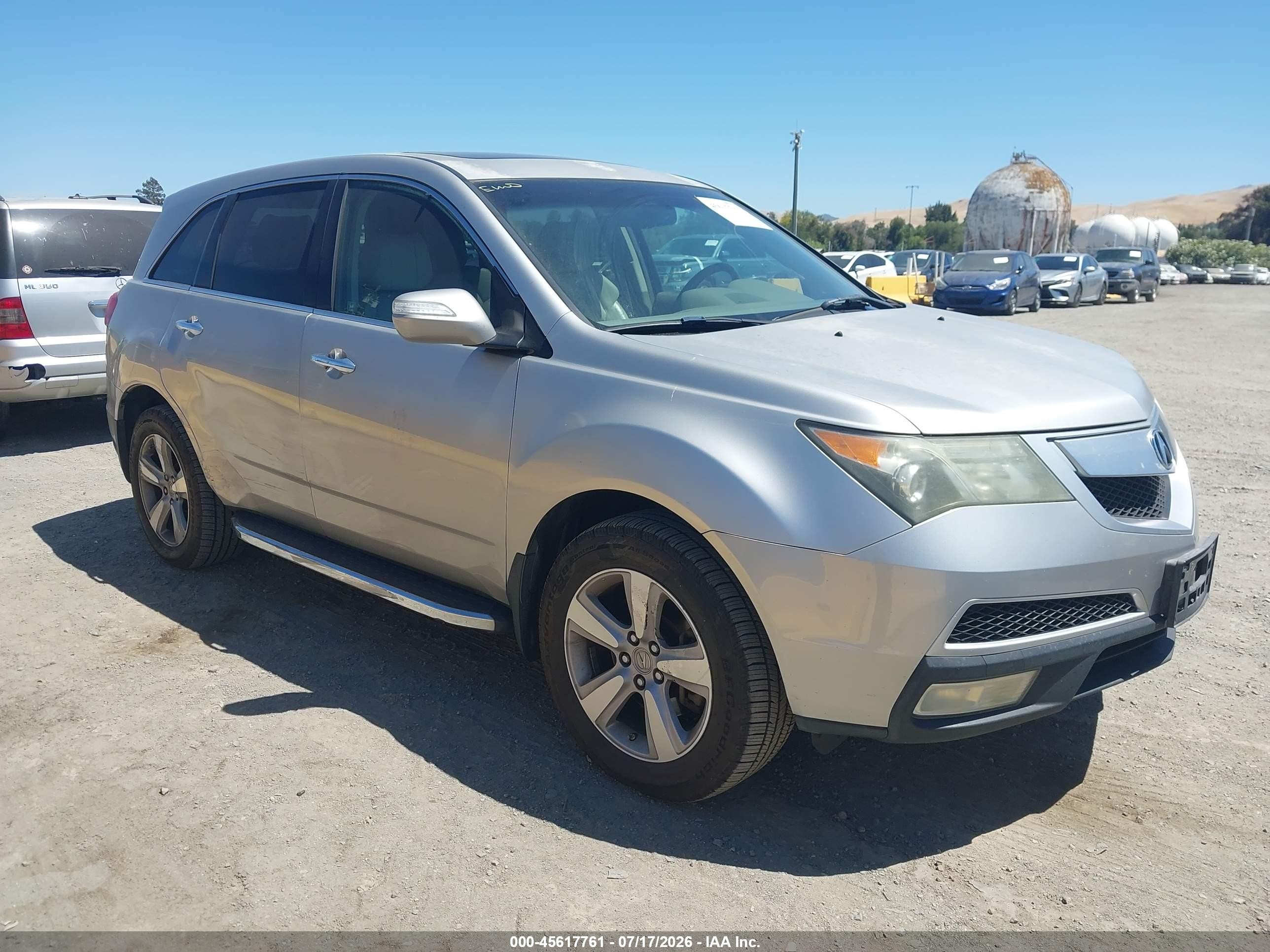 2011 Acura MDX Technology, VIN 2HNYD2H62BH547615 — Side