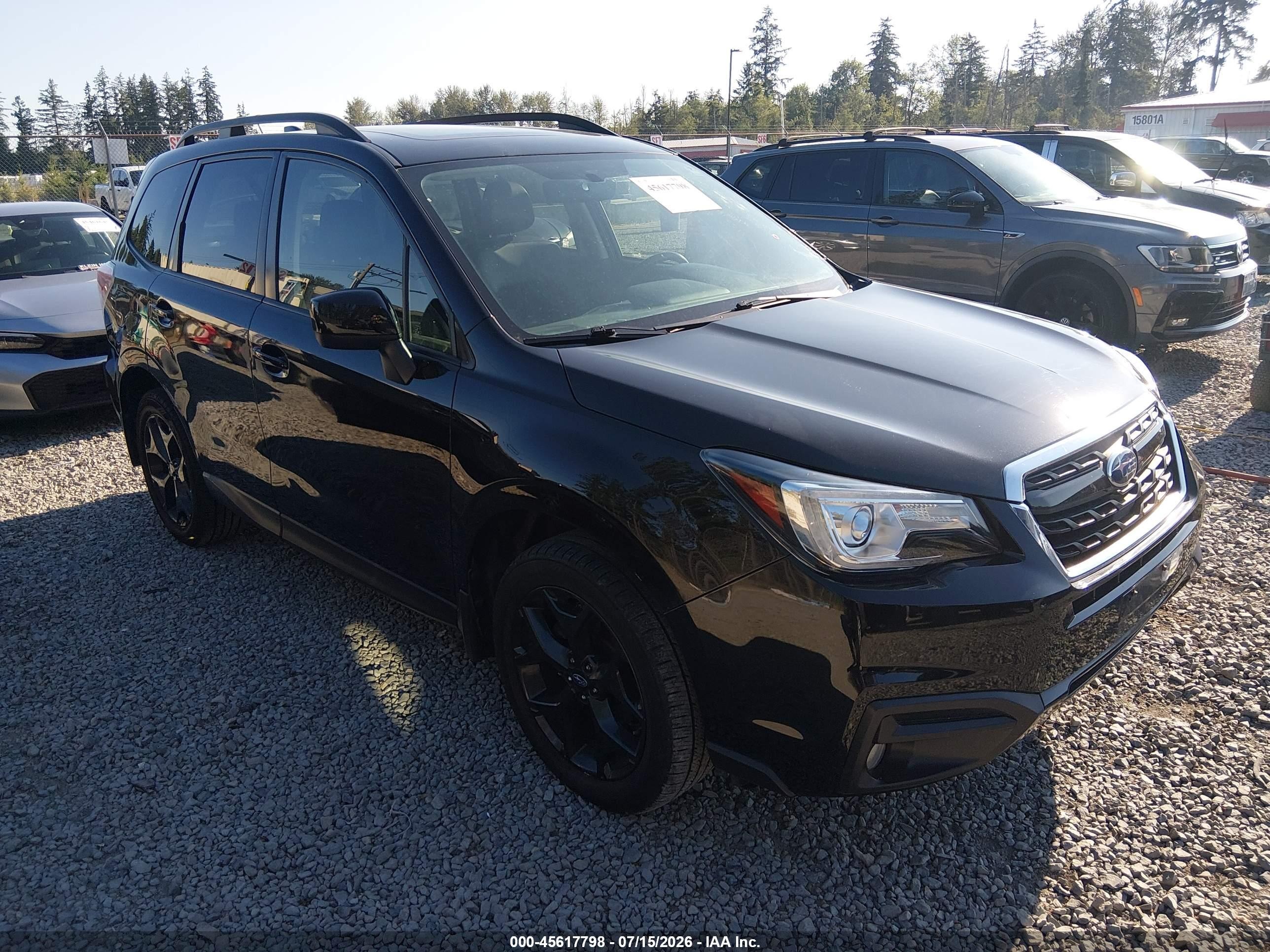 2018 Subaru Forester Premium, VIN JF2SJAEC0JH445910 — Side