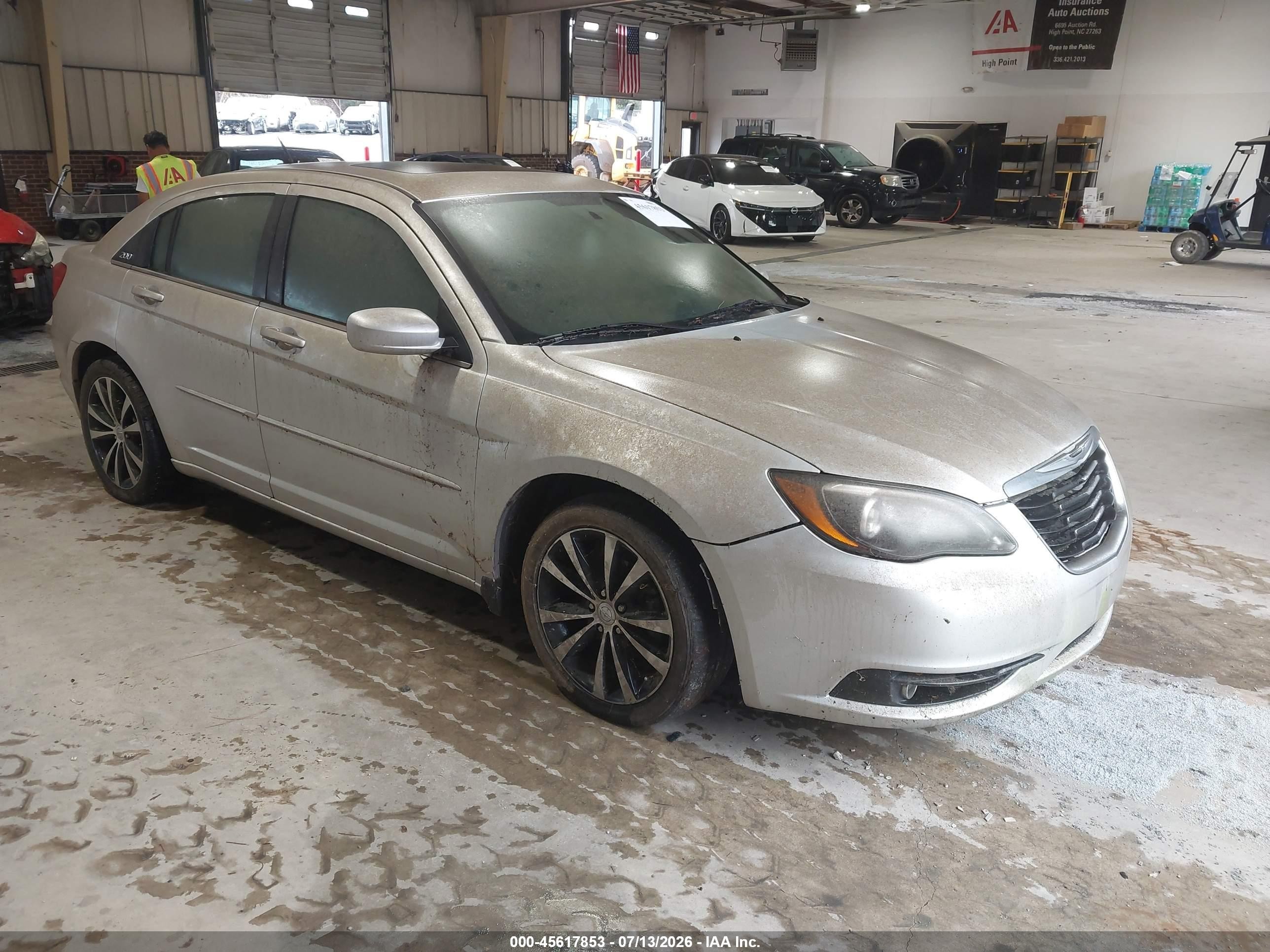2012 Chrysler 200 S, VIN 1C3CCBHG0CN170629 — Normal wear