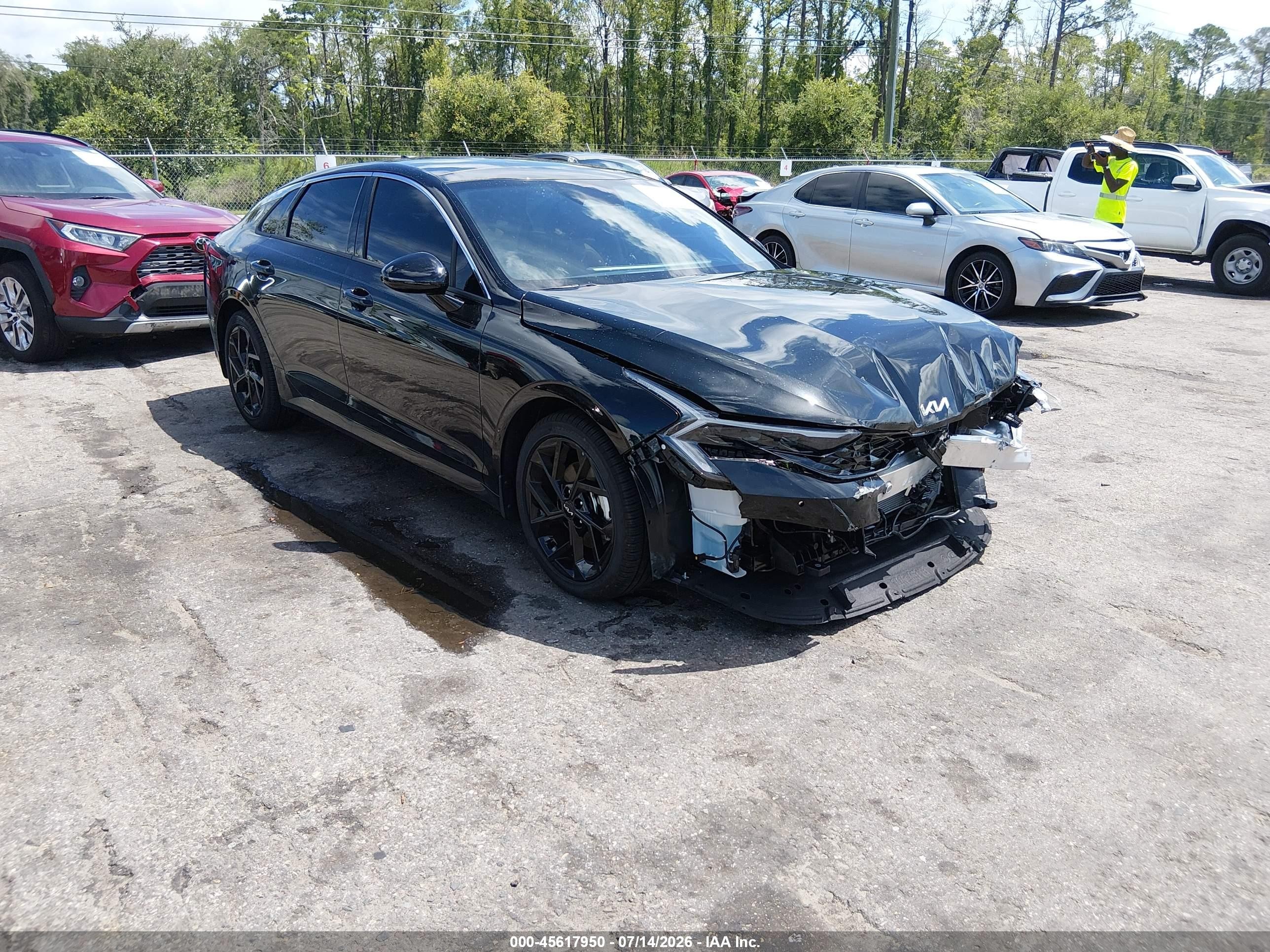 2026 Kia K5 GT-Line, VIN KNAG64J77T5486312 — Front end