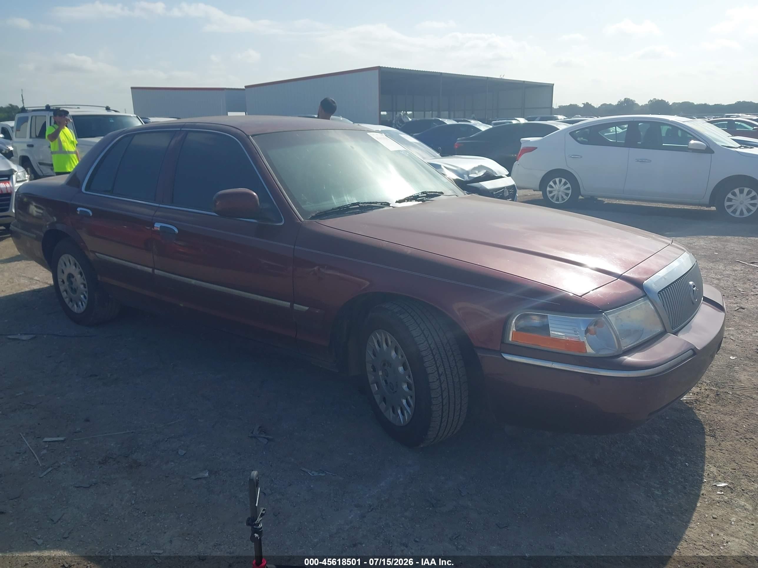 2004 Mercury Grand Marquis GS, VIN 2MEFM74WX4X612833 — Side