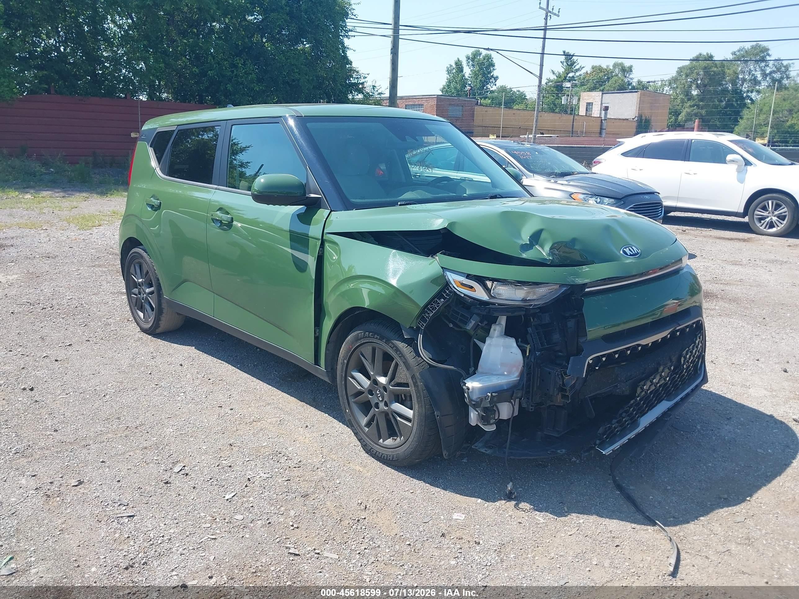 2021 Kia Soul EX, VIN KNDJ33AU5M7131078 — Front end