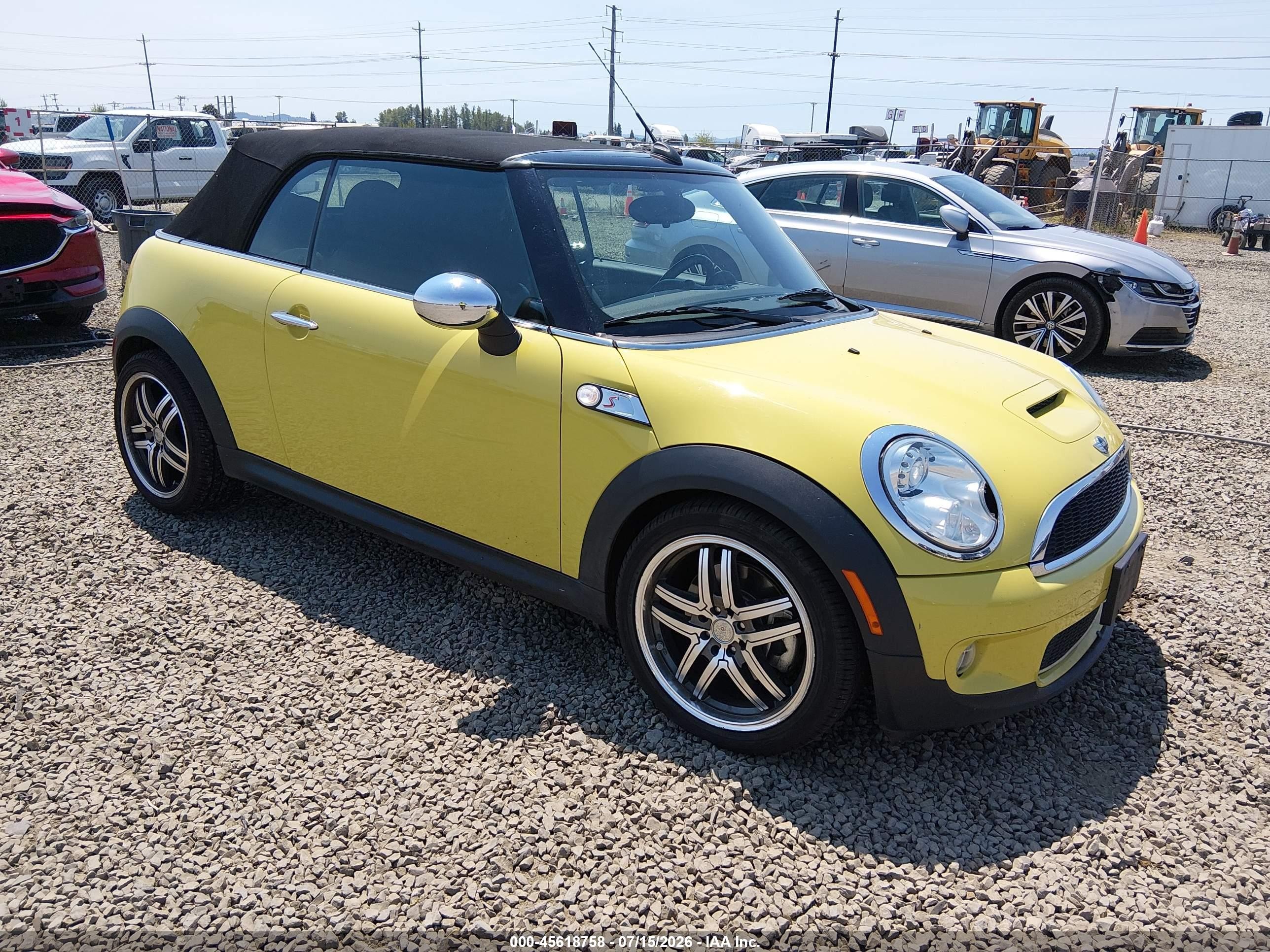 2009 MINI Convertible S, VIN WMWMS33579TY50155 — Обычный износ