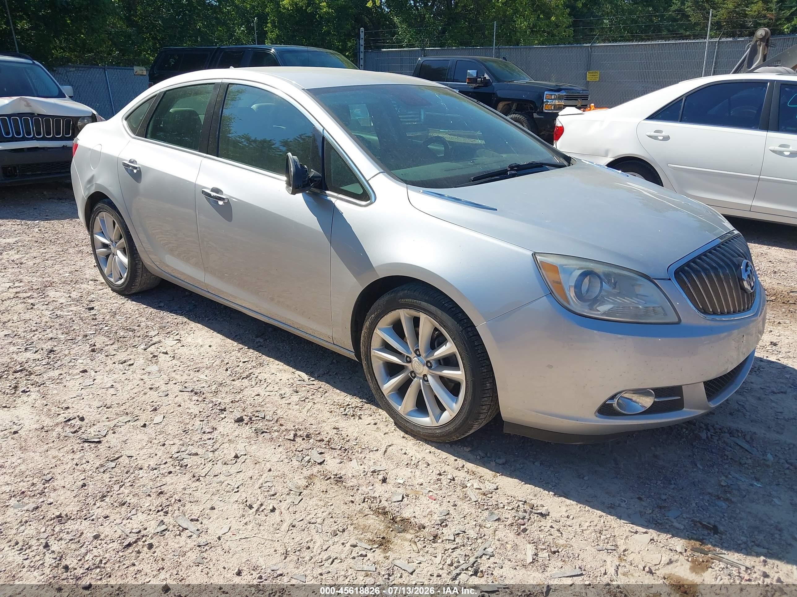 2014 Buick Verano, VIN 1G4PP5SK8E4210699 — Перед