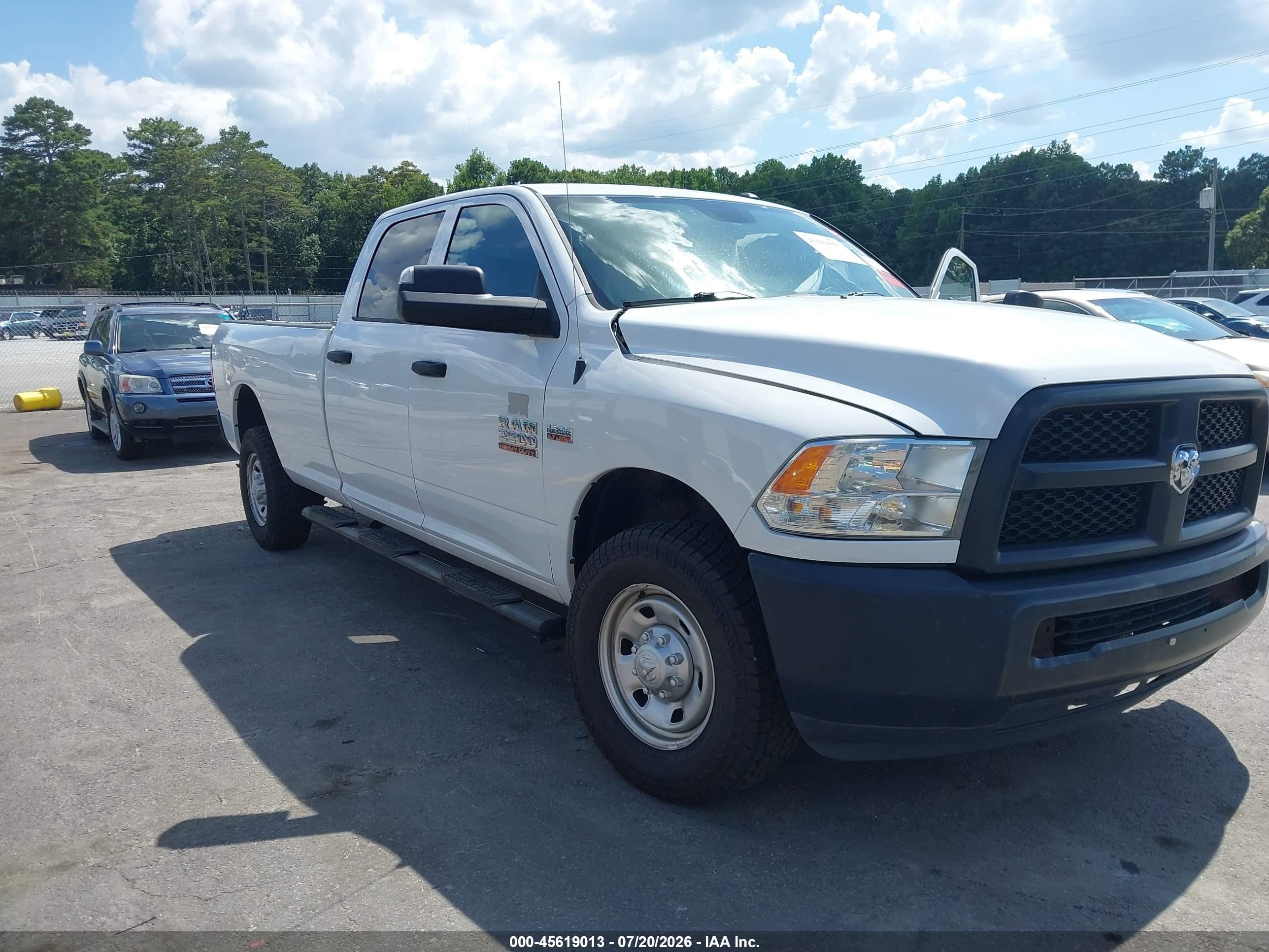 2017 Ram 2500 Tradesman, VIN 3C6TR4HT5HG703679 — All over