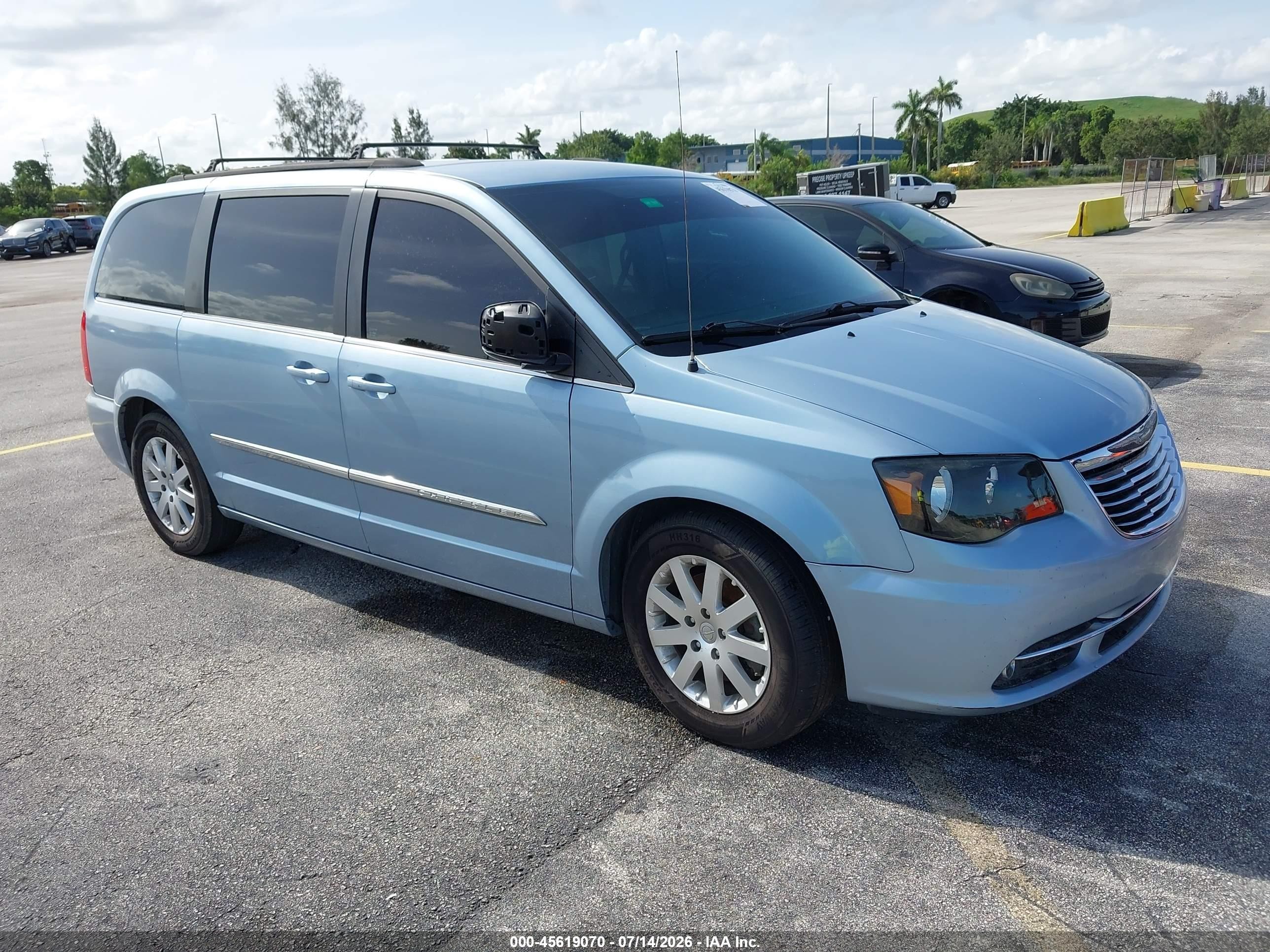 2013 Chrysler Town & Country Touring, VIN 2C4RC1BG0DR540331 — Обычный износ