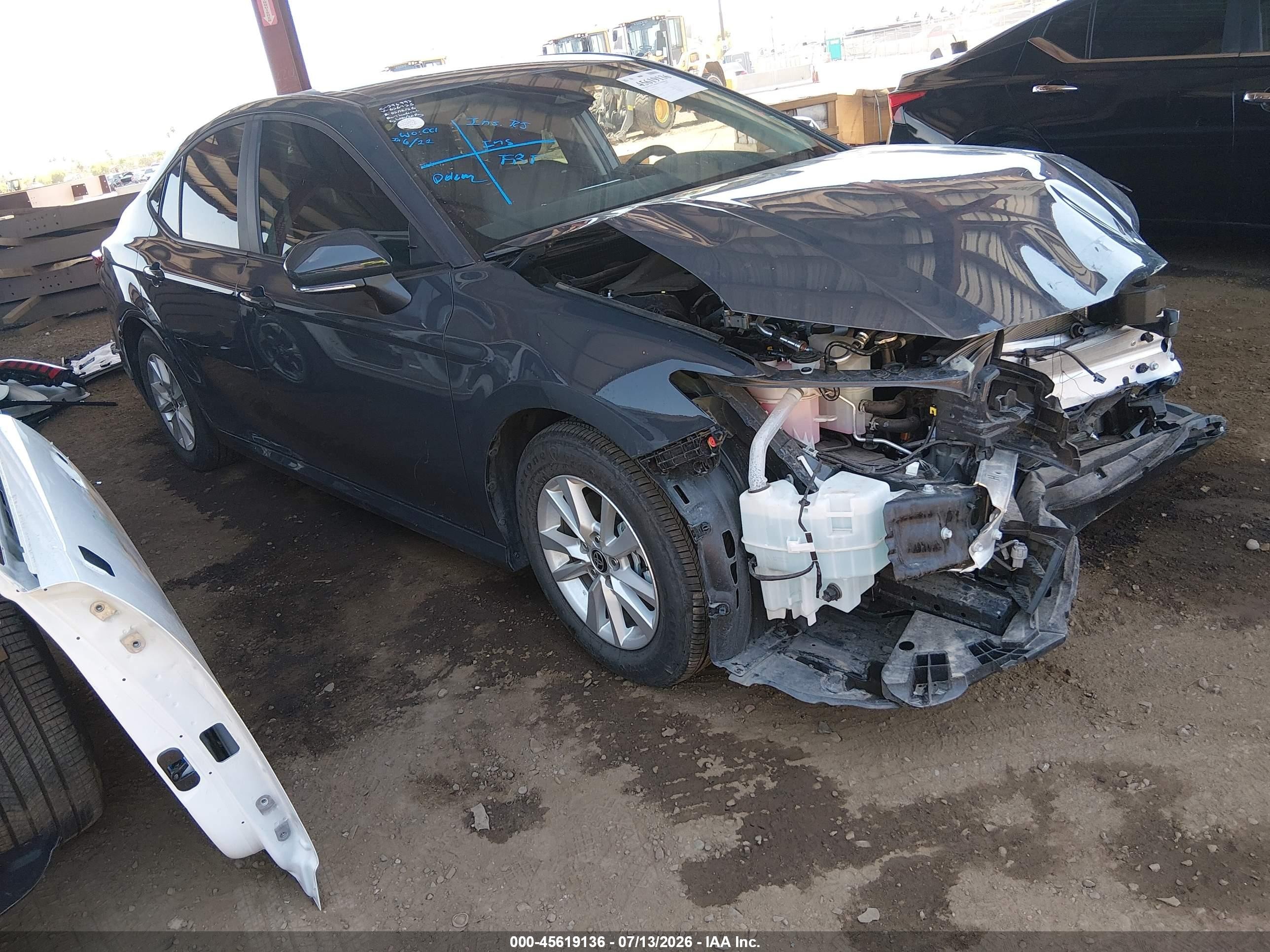 2025 Toyota Camry SE, VIN 4T1DAACK2SU636735 — Front end