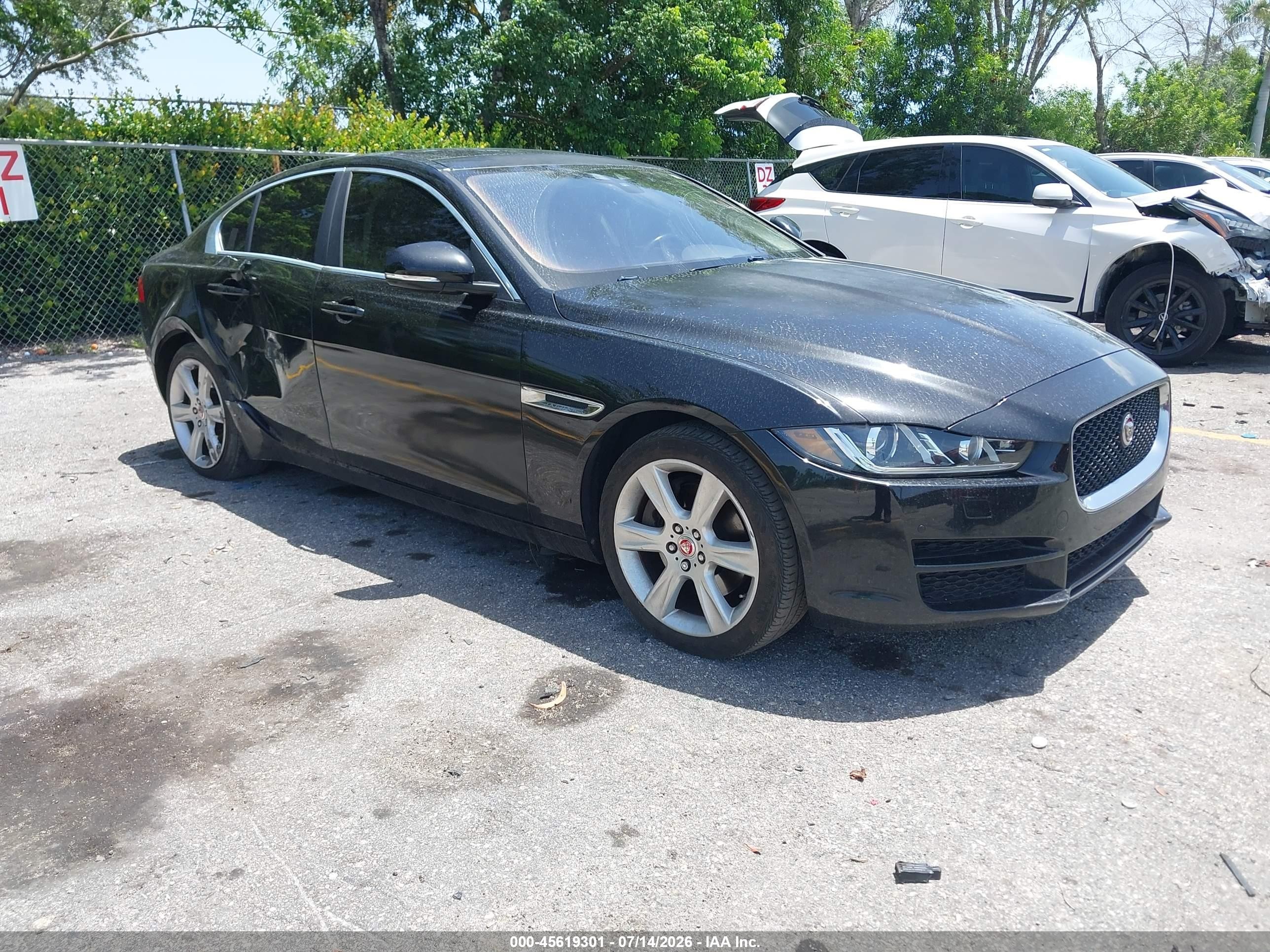 2017 Jaguar XE 25t Prestige, VIN SAJAE4BG9HA950923 — Side