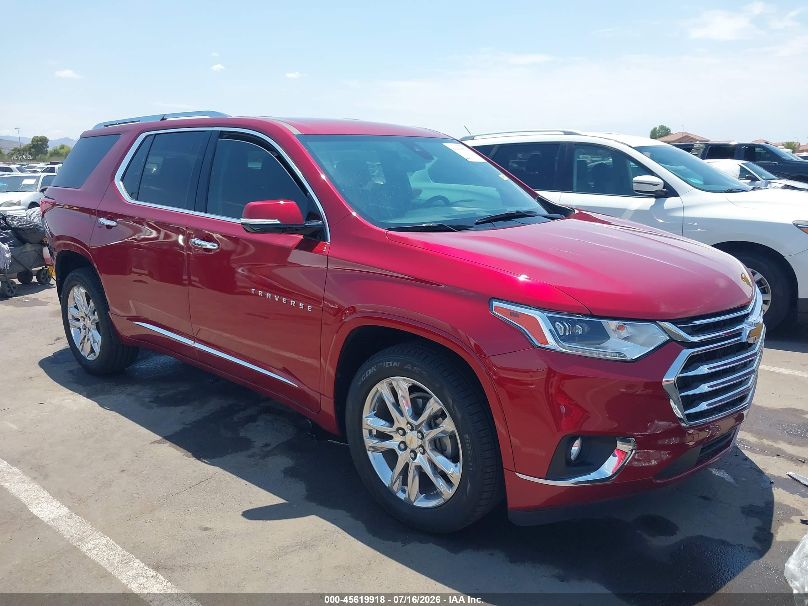 2019 Chevrolet Traverse RS, VIN 1GNEVJKW8KJ177379 — Rear end