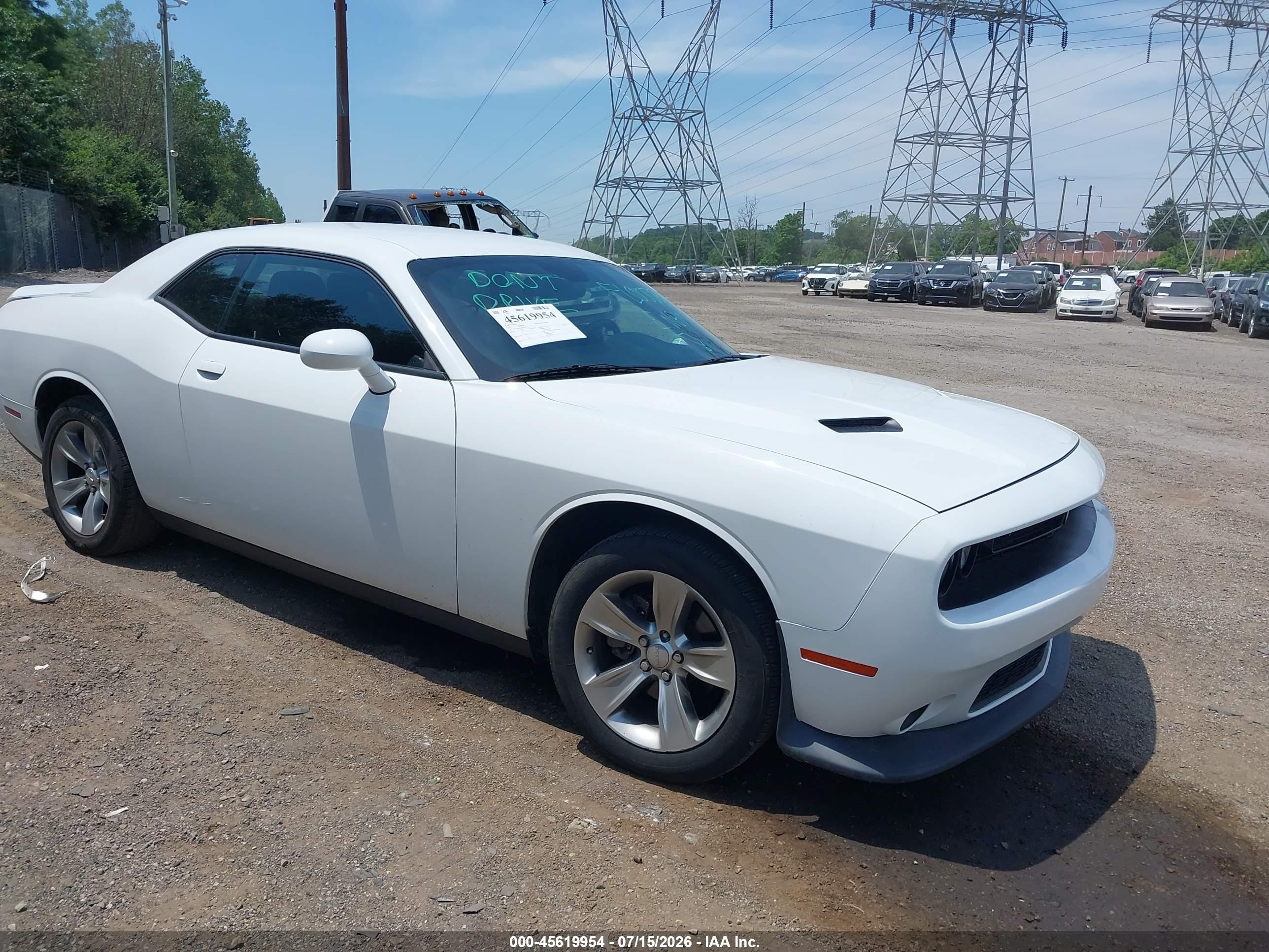 2021 Dodge Challenger SXT, VIN 2C3CDZAG9MH623463 — Not stated