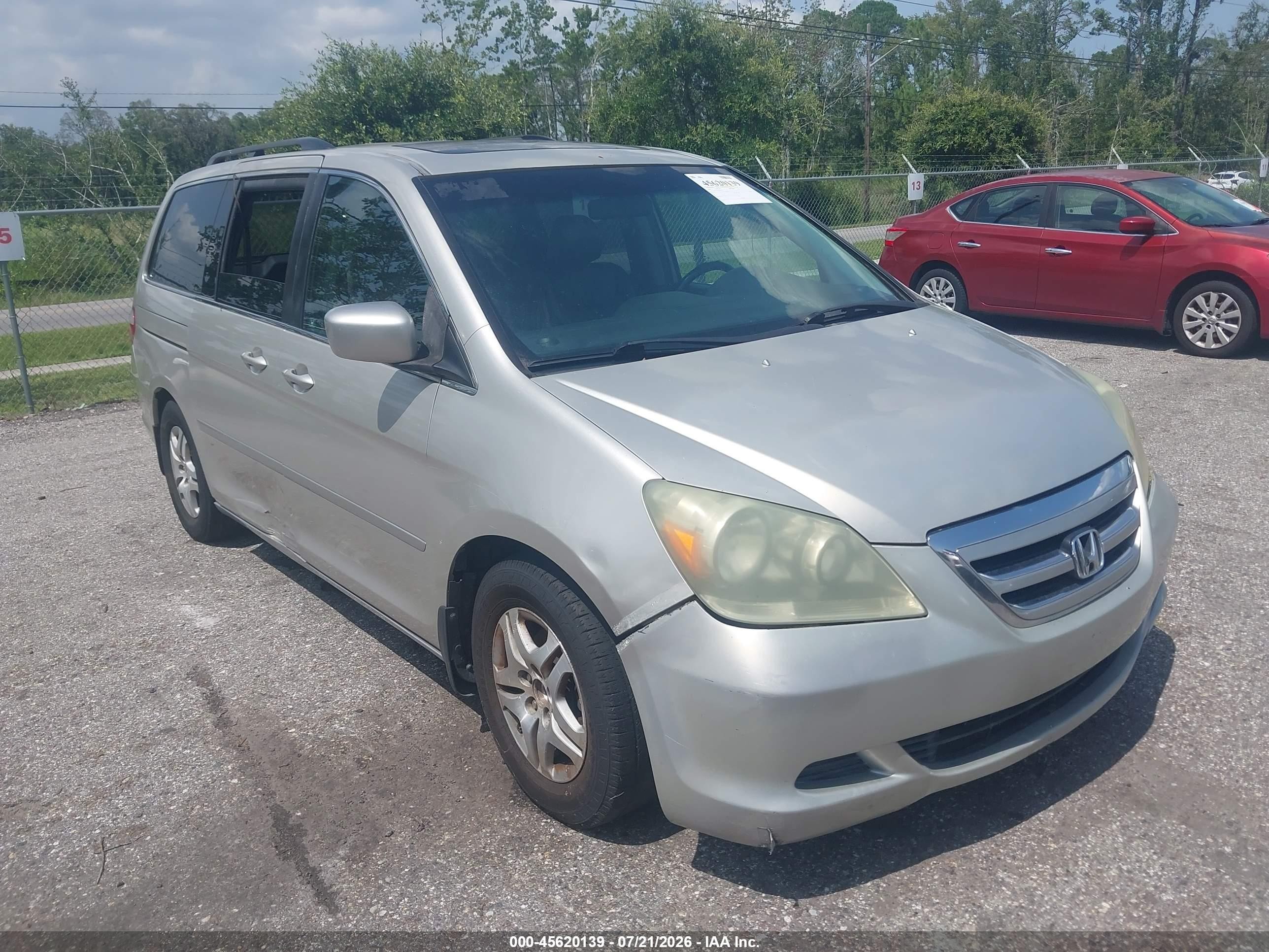 2006 Honda Odyssey EX-L, VIN 5FNRL38796B051945 — Normal wear