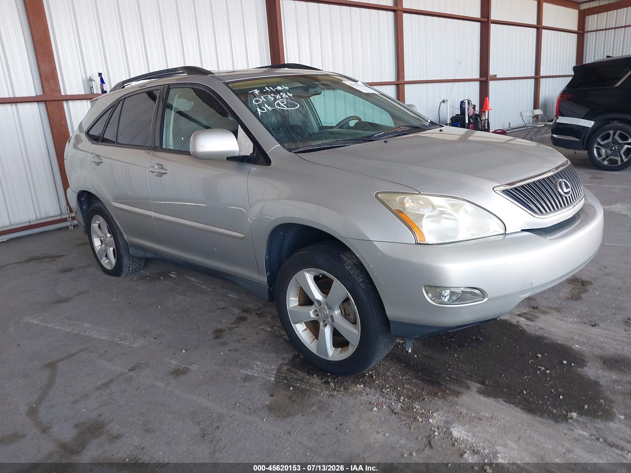 2004 Lexus RX 330, VIN 2T2GA31U24C013886 — Normal wear