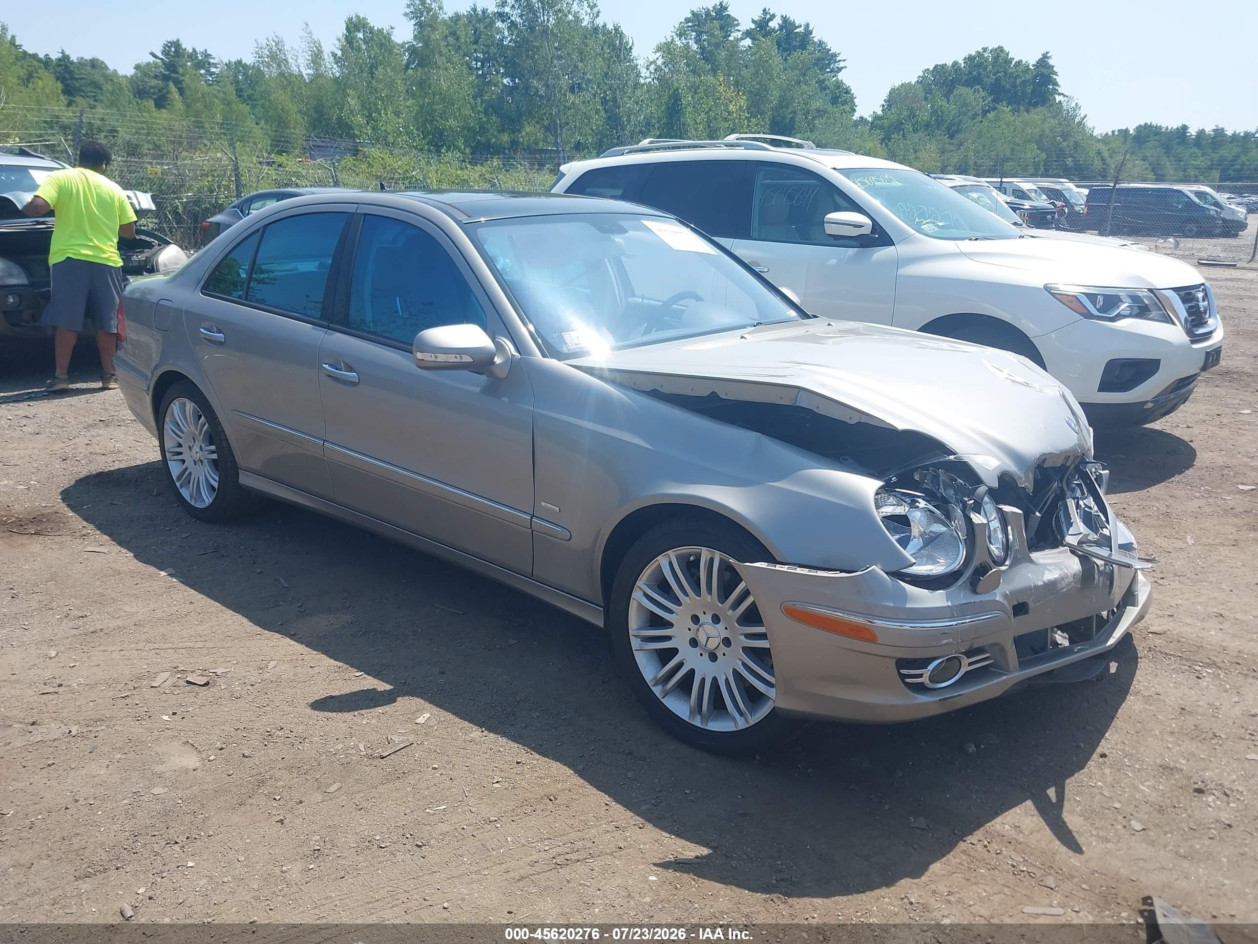 2008 Mercedes-Benz E 350 Sport, VIN WDBUF87X48B249045 — Front end
