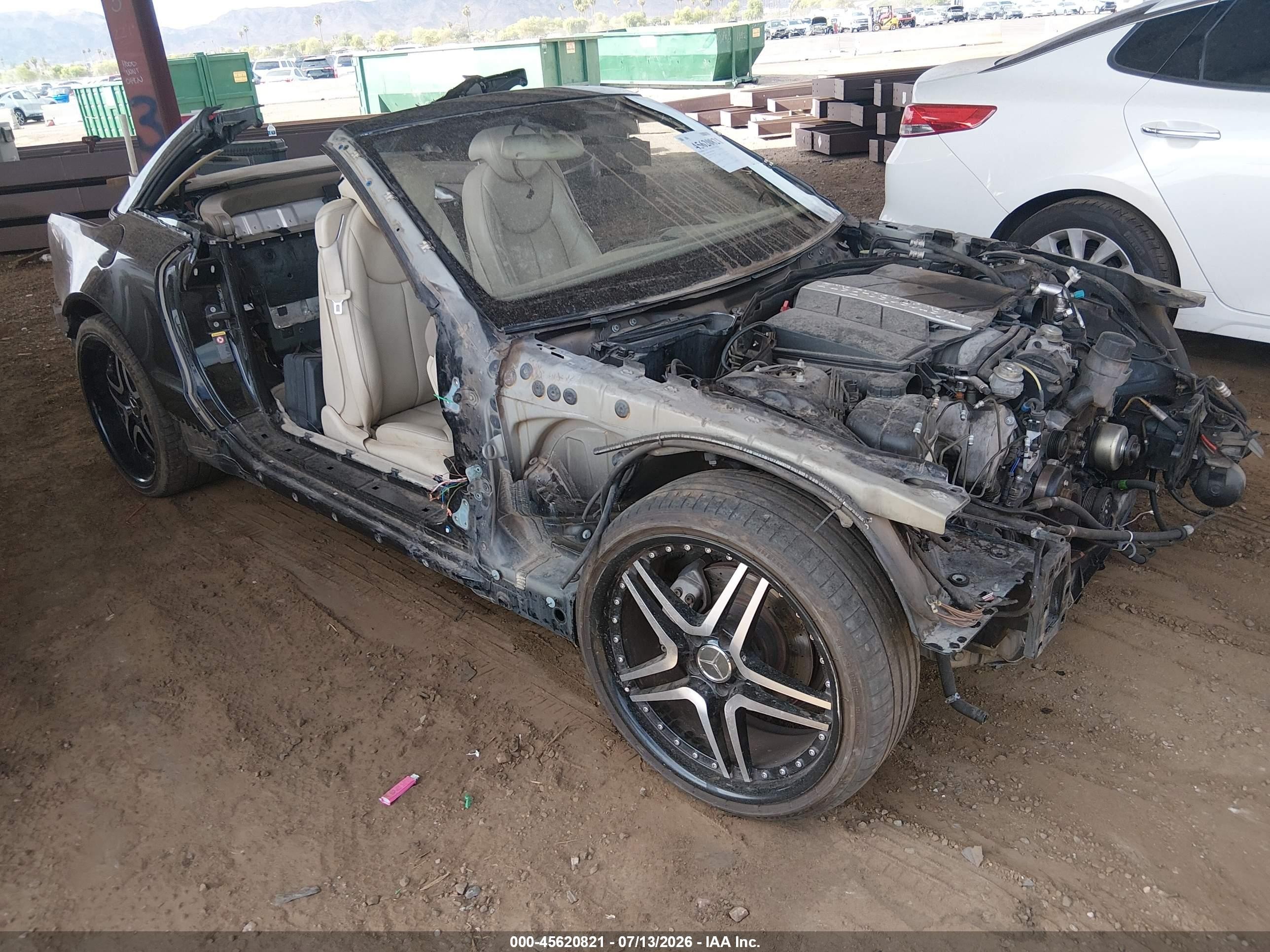 2004 Mercedes-Benz SL 500, VIN WDBSK75FX4F075735 — Normal wear