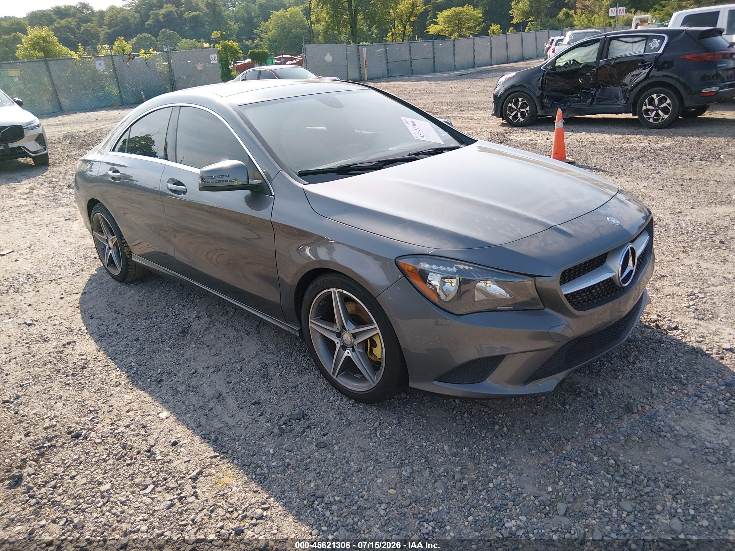 2014 Mercedes-Benz CLA 250, VIN WDDSJ4EB8EN128218 — Вода / потоп