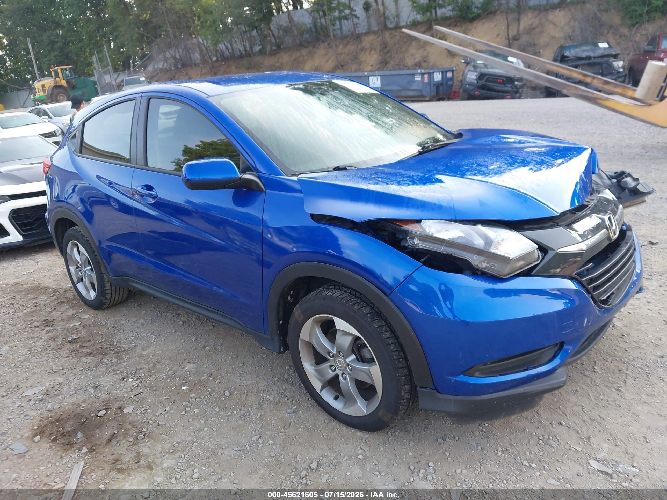 2018 Honda HR-V LX, VIN 3CZRU6H33JG729601 — Front end