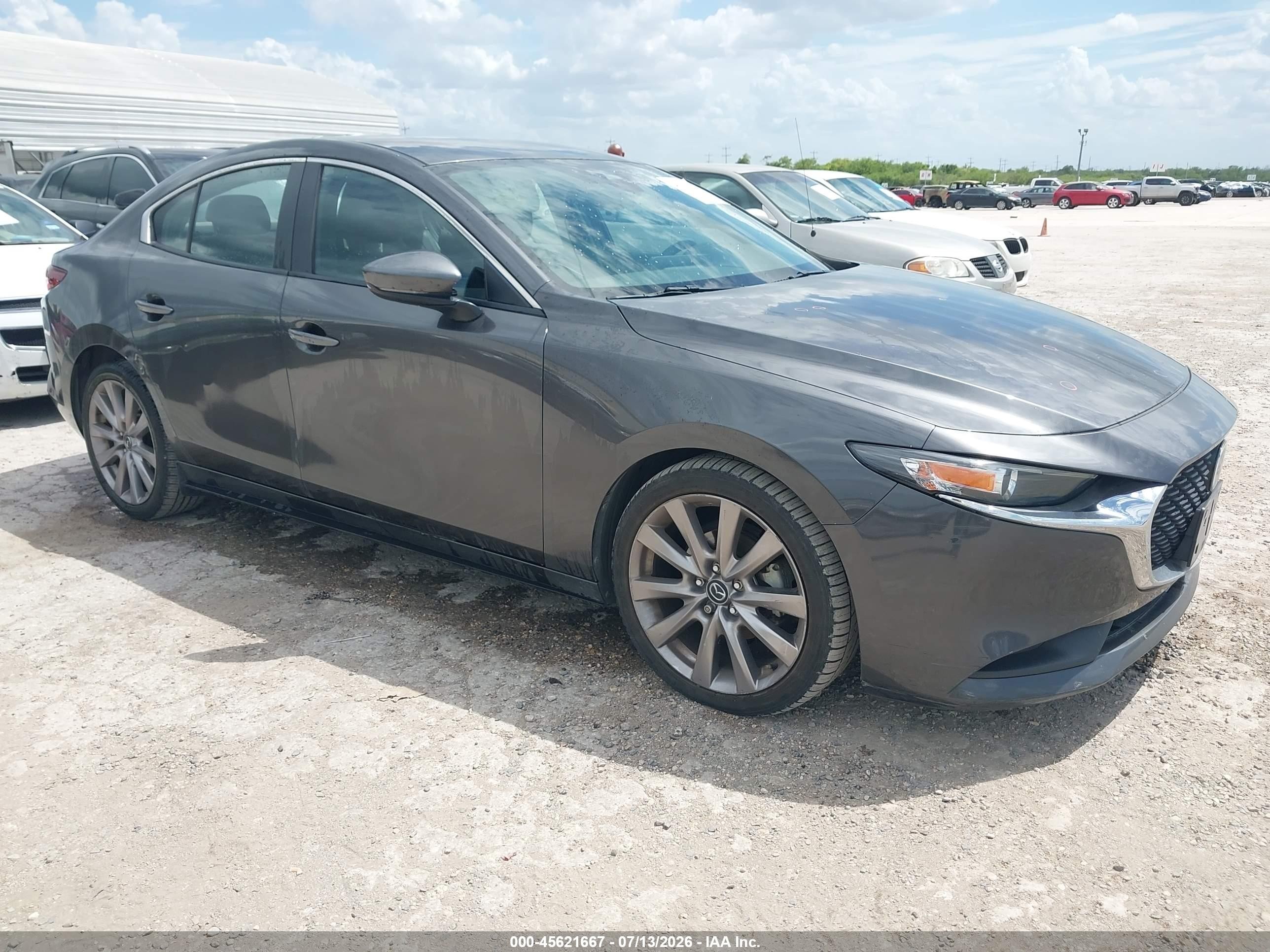 2020 Mazda 3 Select, VIN JM1BPACL1L1173573 — Обычный износ