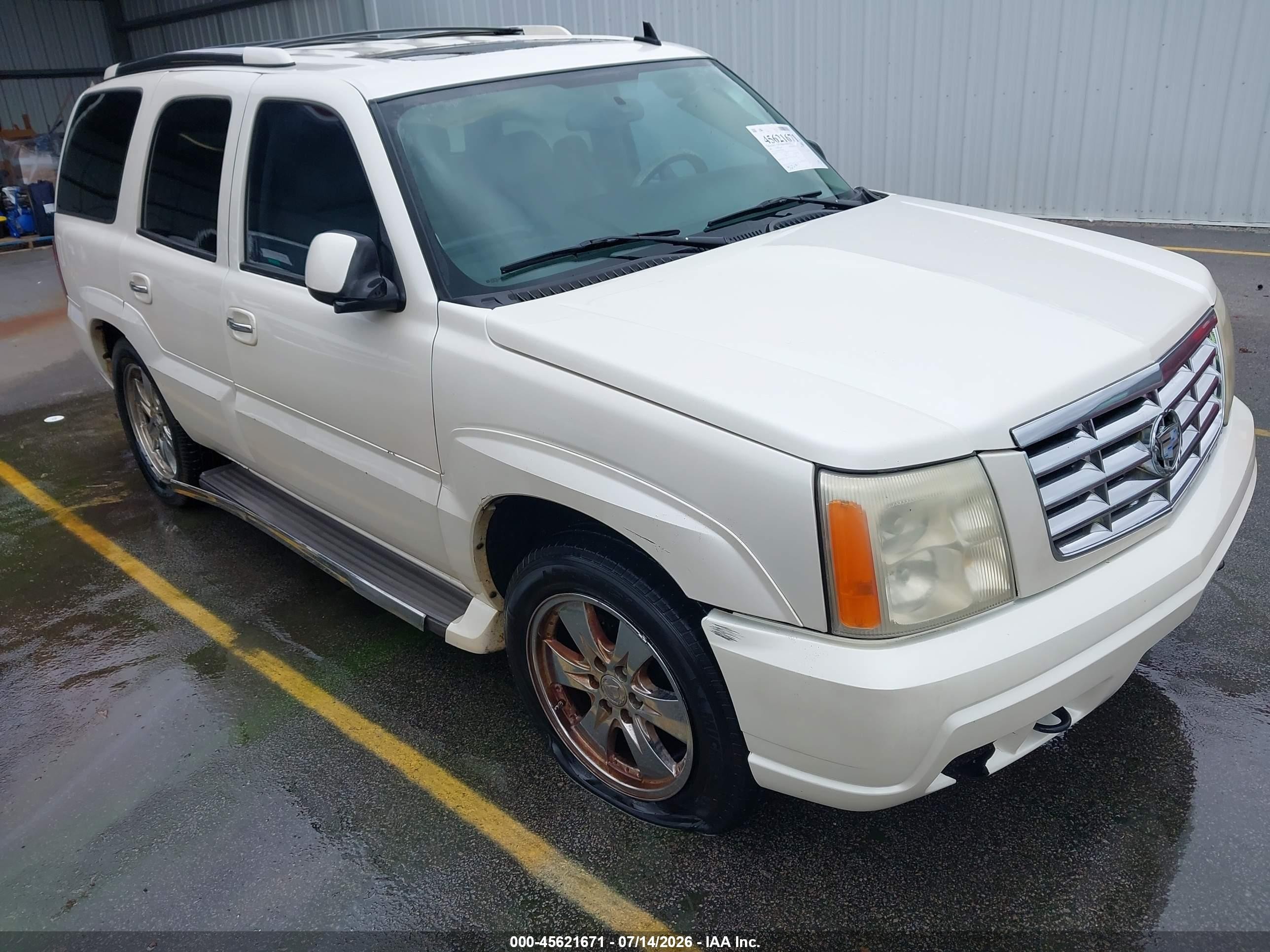 2006 Cadillac Escalade, VIN 1GYEK63NX6R126844 — Normal wear