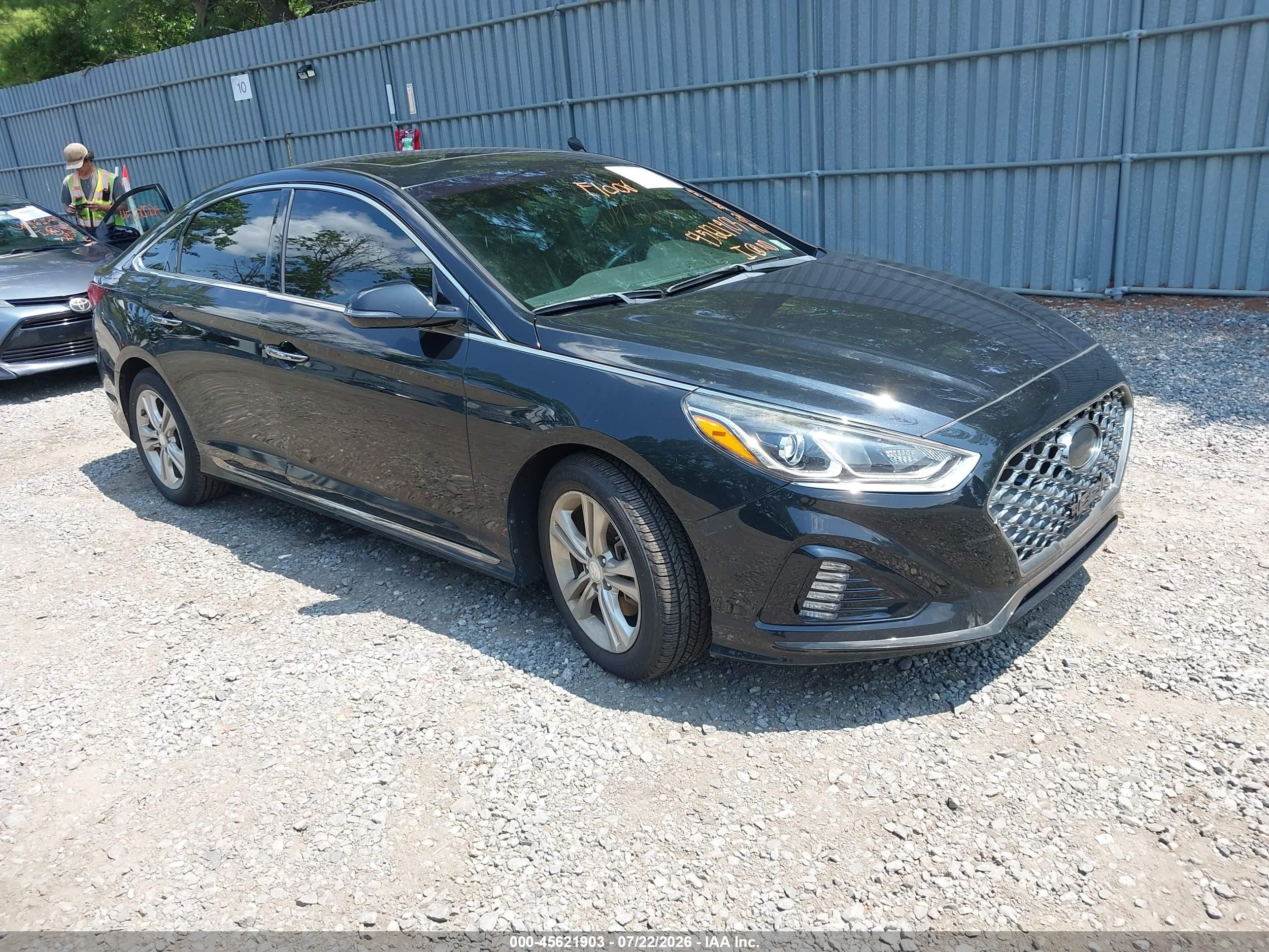 2018 Hyundai Sonata SEL, VIN 5NPE34AF6JH656456 — Water / flood
