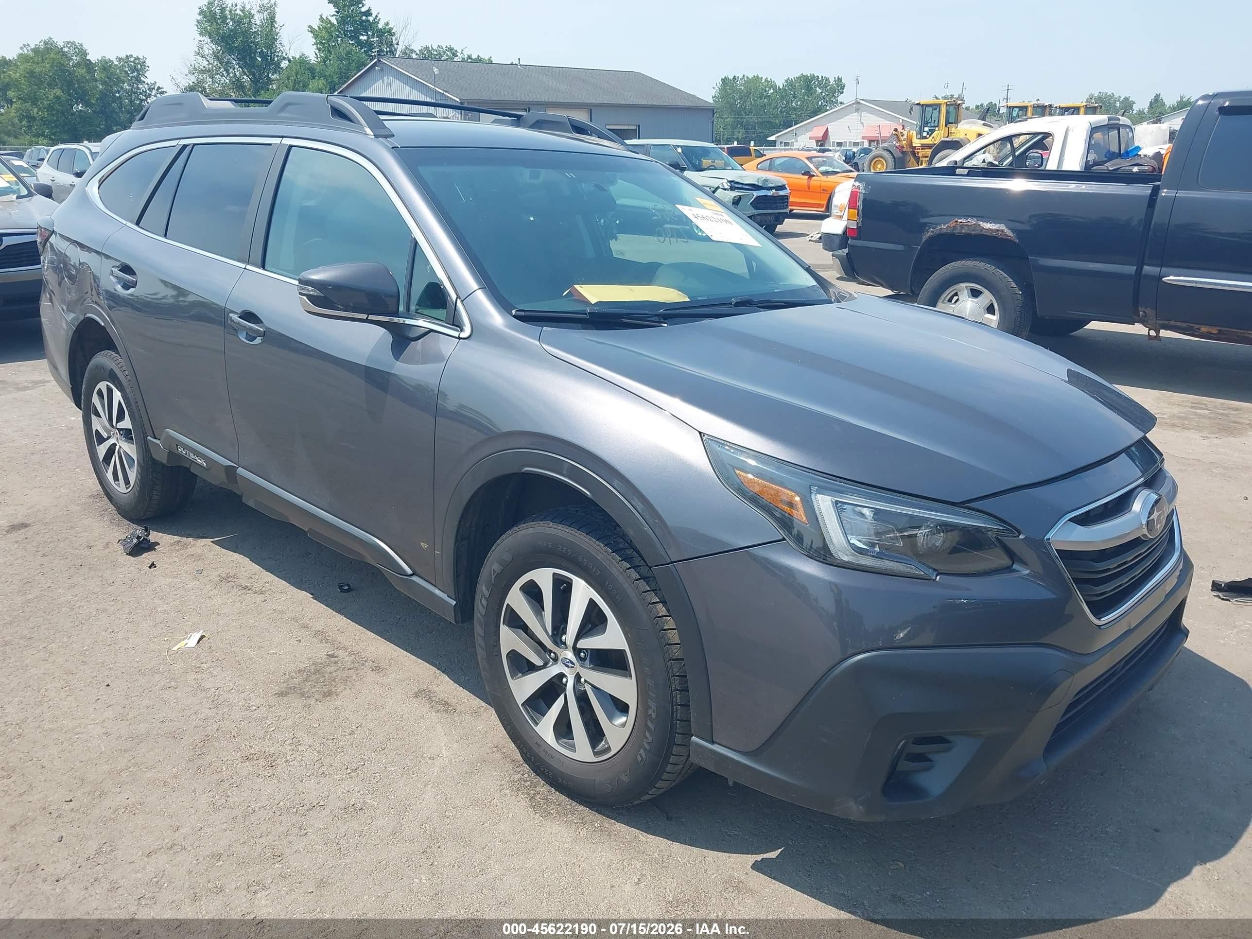 2022 Subaru Outback Premium, VIN 4S4BTACC1N3201600 — Front end