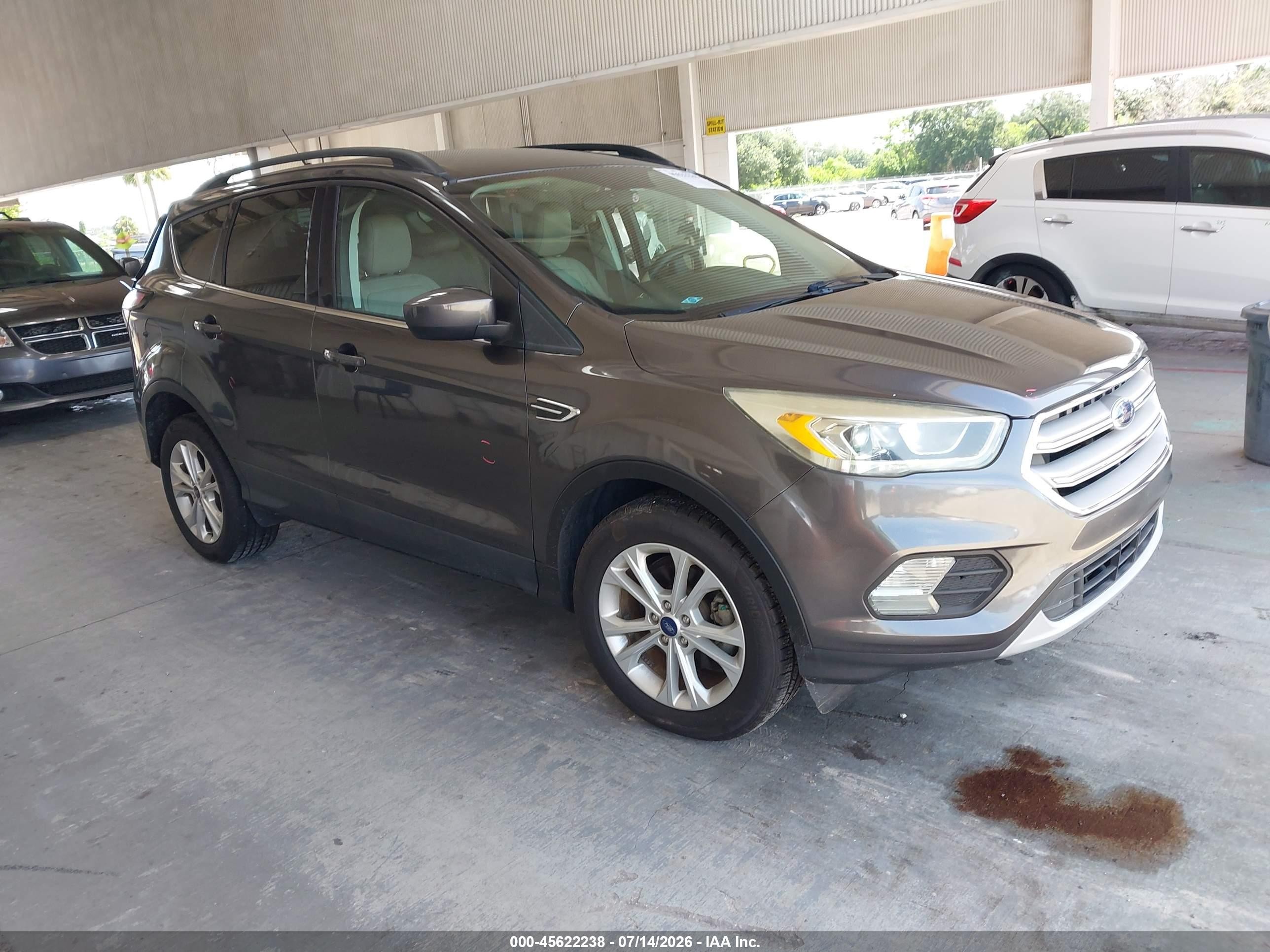 2018 Ford Escape SEL, VIN 1FMCU0HD0JUB66971 — Side
