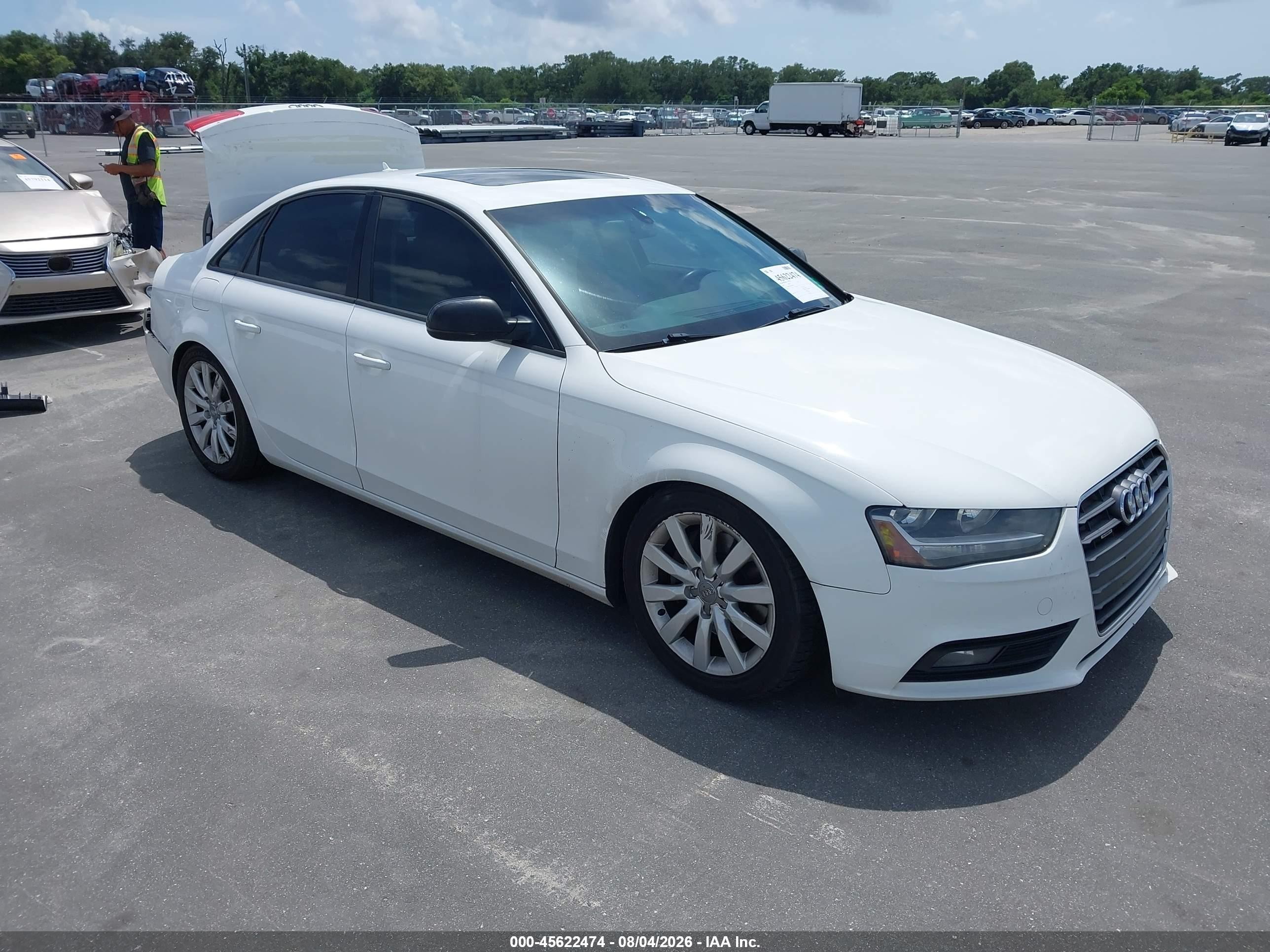 2013 Audi A4 Premium, VIN WAUBFAFLXDN030613 — Rear end